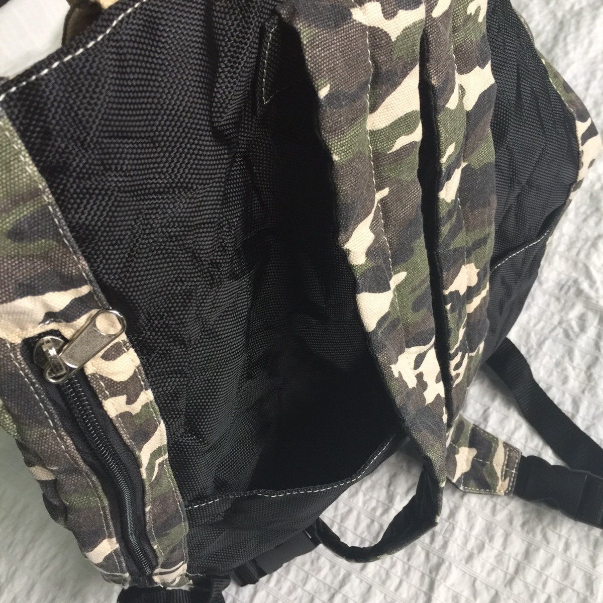 Other Camo design backpack bag Size ONE SIZE - 11 Thumbnail