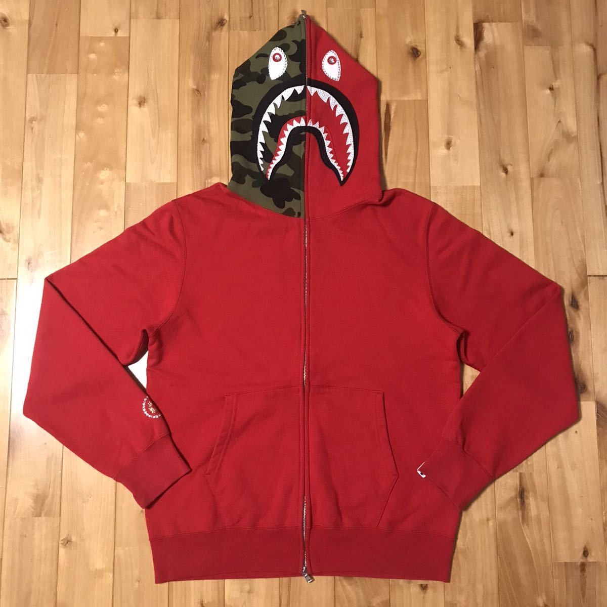 Bape × Swarovski BAPE Swarovski Shark full zip hoodie Red x 1st camo green Size US L / EU 52-54 / 3 - 2 Thumbnail