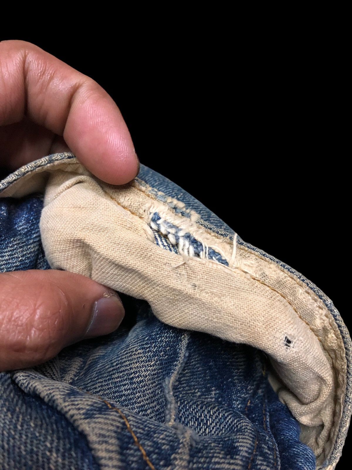Levi's VINTAGE DAMAGED LEVIS 501 BIG E Size US 32 / EU 48 - 9 Thumbnail