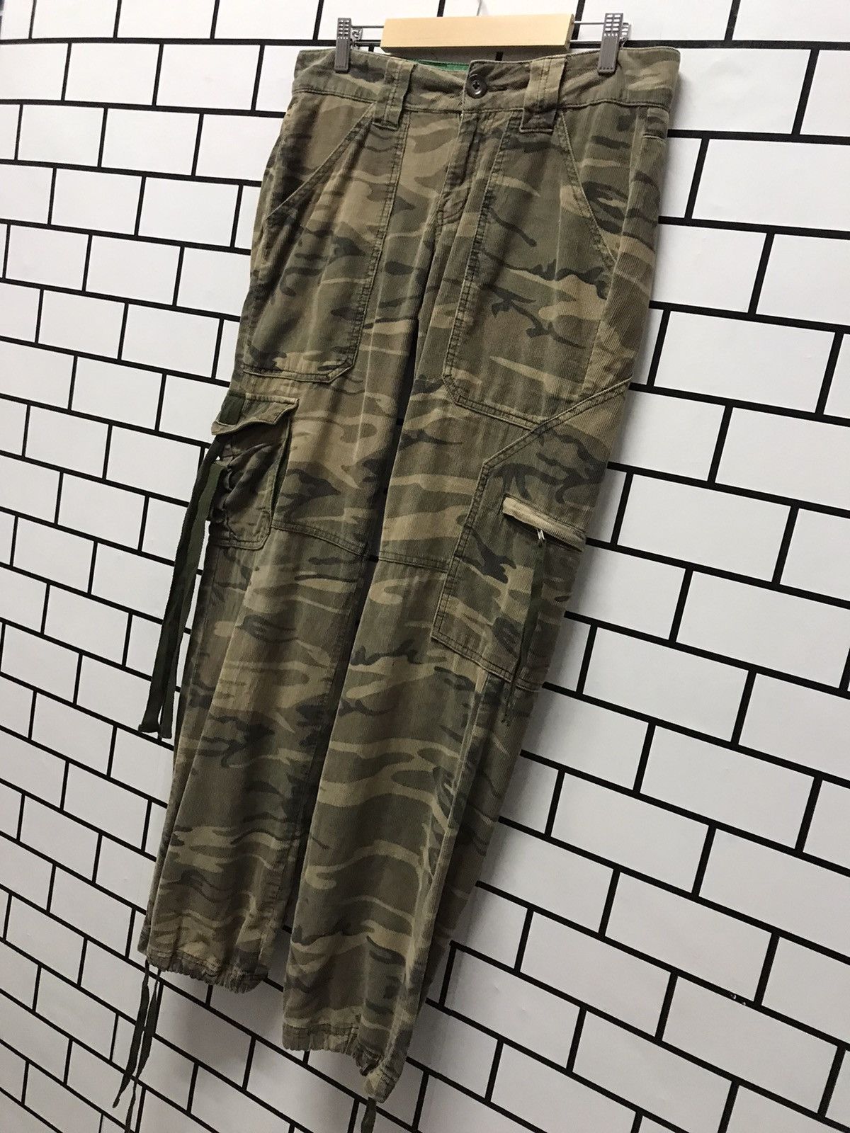 Japanese Brand Japan Brand Miss Me Cargo Corduroy Bondage Parachute Pants Size US 32 / EU 48 - 2 Thumbnail
