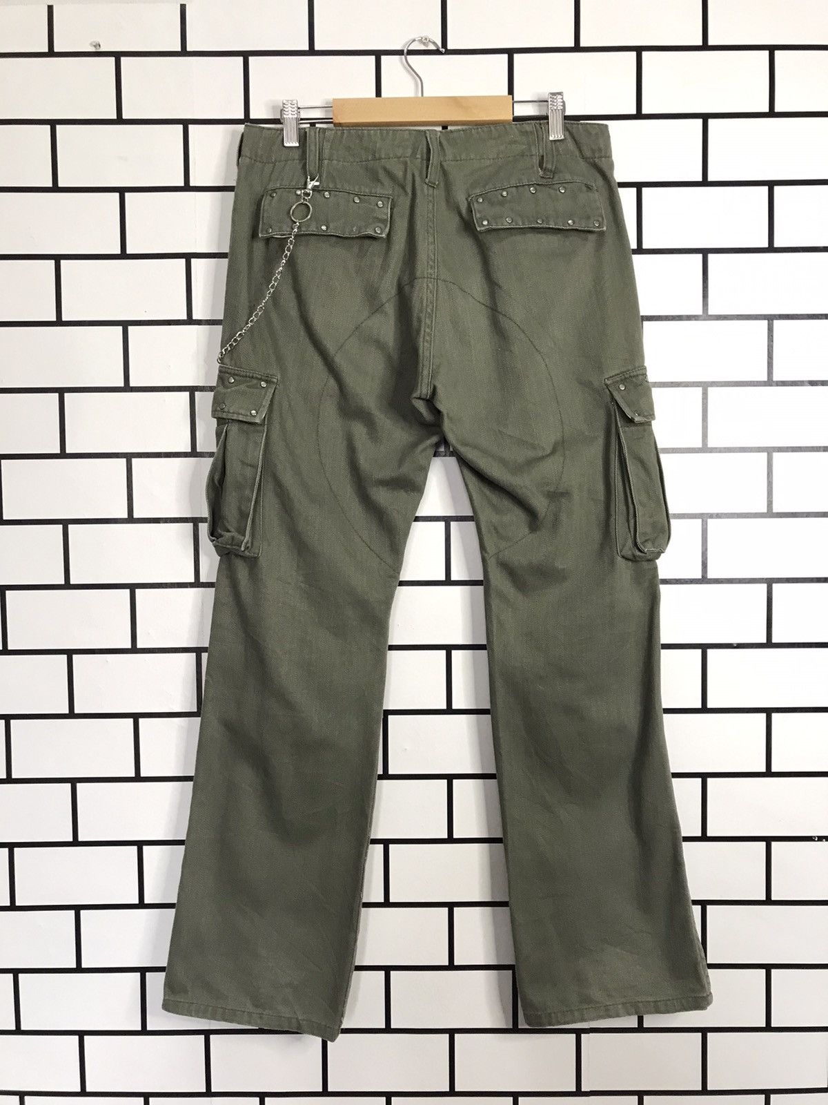 Designer × Japanese Brand Japan Brand Out Reef Metal Studs Chains Cargo Pants Size US 32 / EU 48 - 7 Thumbnail