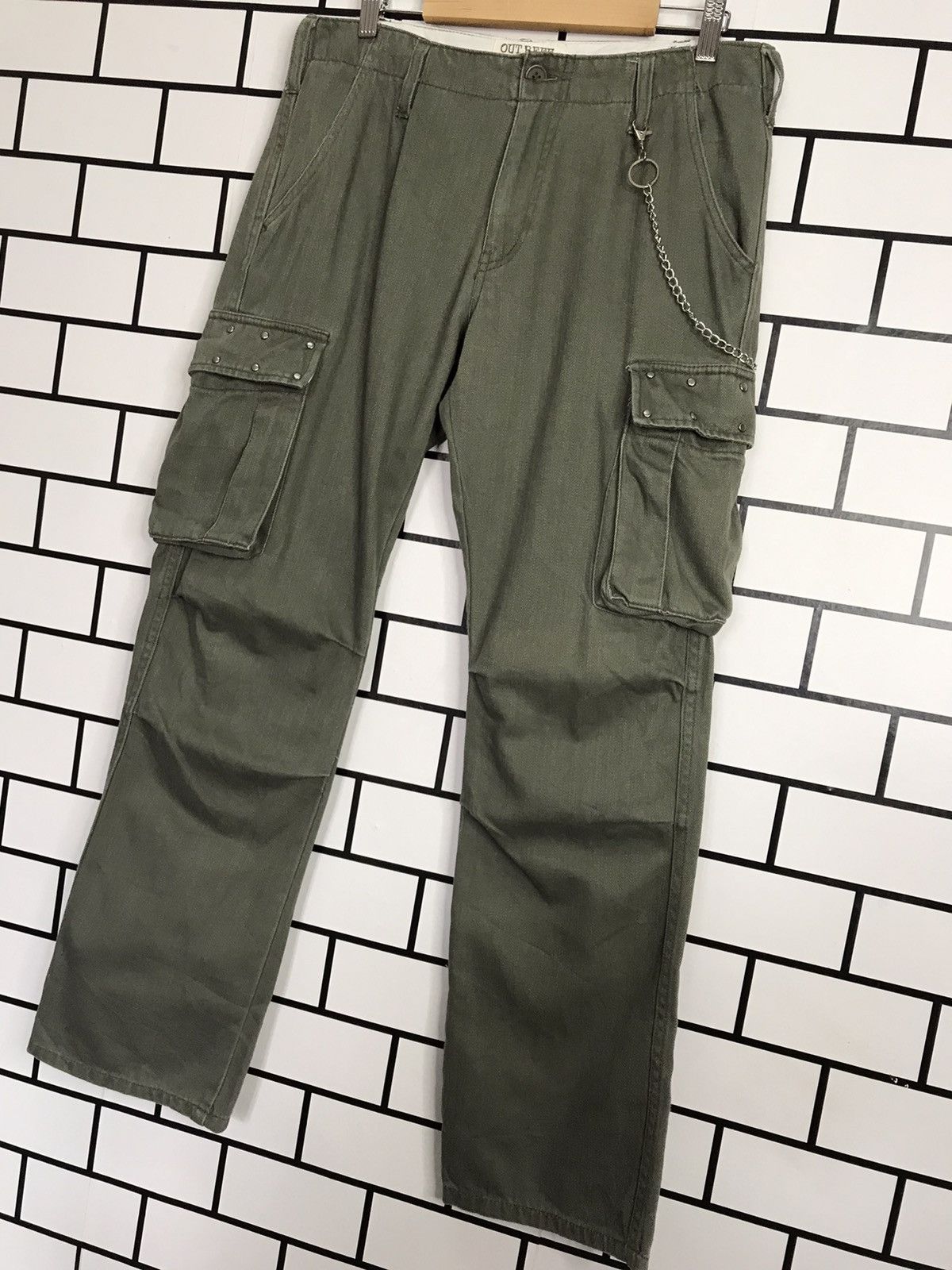 Designer × Japanese Brand Japan Brand Out Reef Metal Studs Chains Cargo Pants Size US 32 / EU 48 - 2 Thumbnail