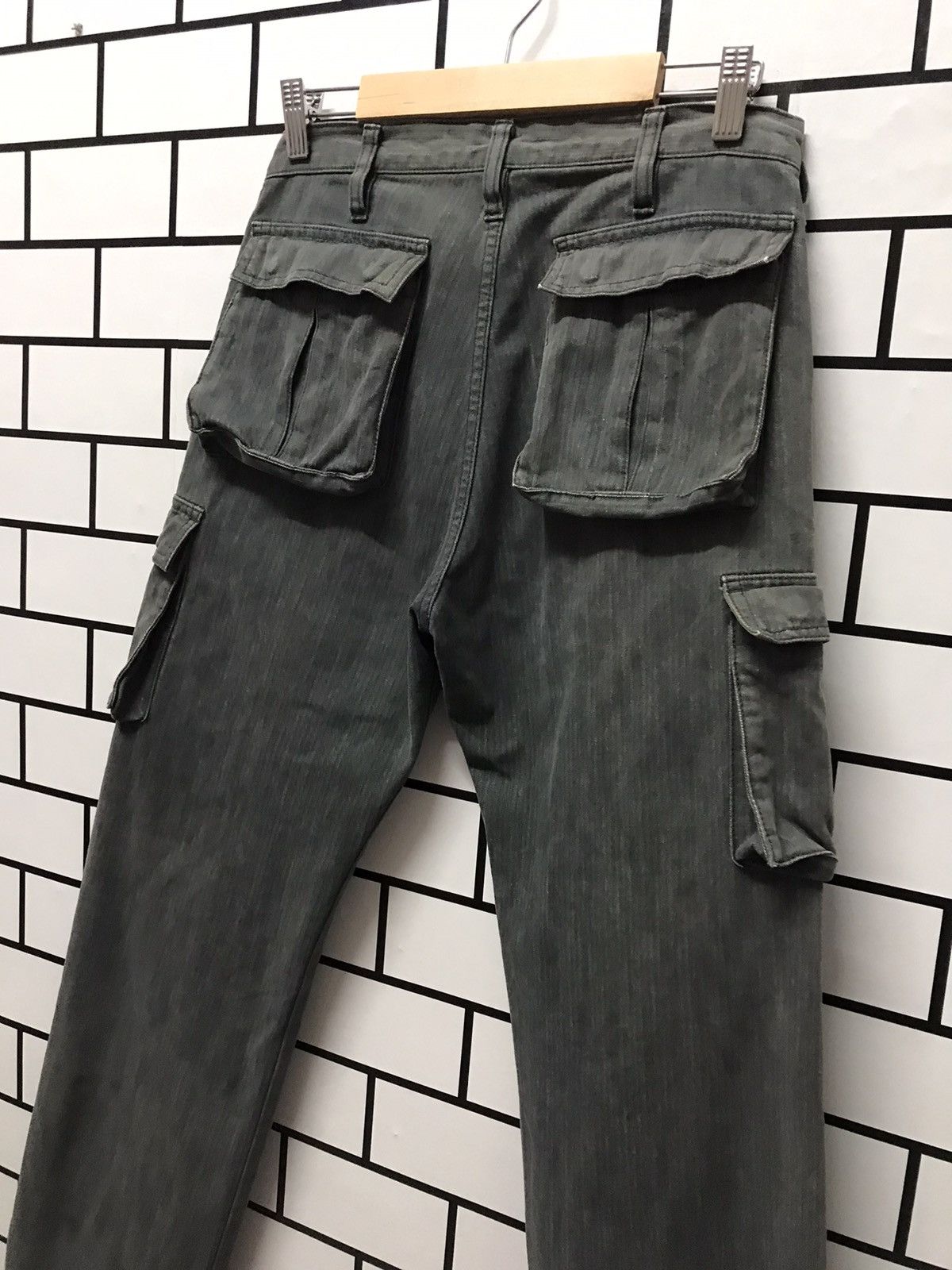 Japanese Brand × The Unbranded Brand × Vintage Vintage Faded Cargo Multi Pocket Denim Pants Size US 29 - 6 Thumbnail