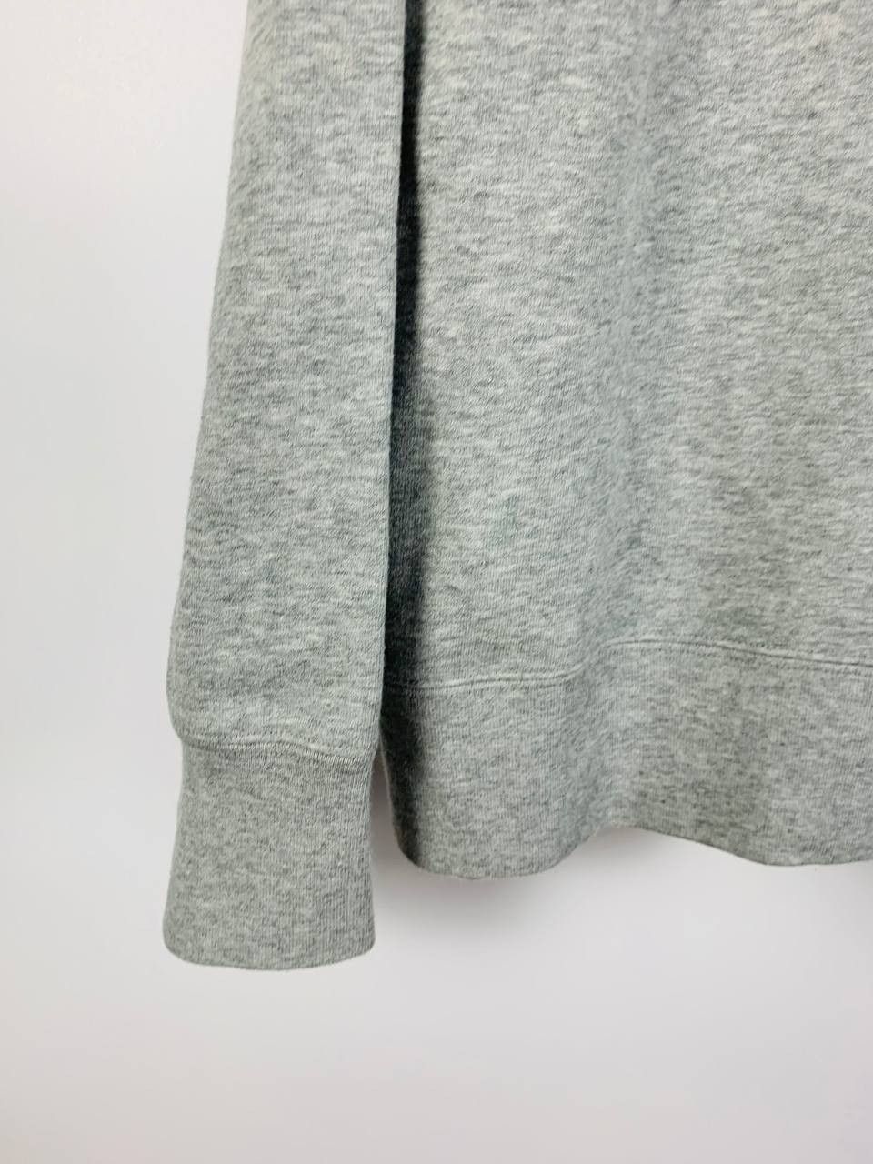 Uniqlo Uniqlo vintage hoodie grey L Size US L / EU 52-54 / 3 - 11 Thumbnail