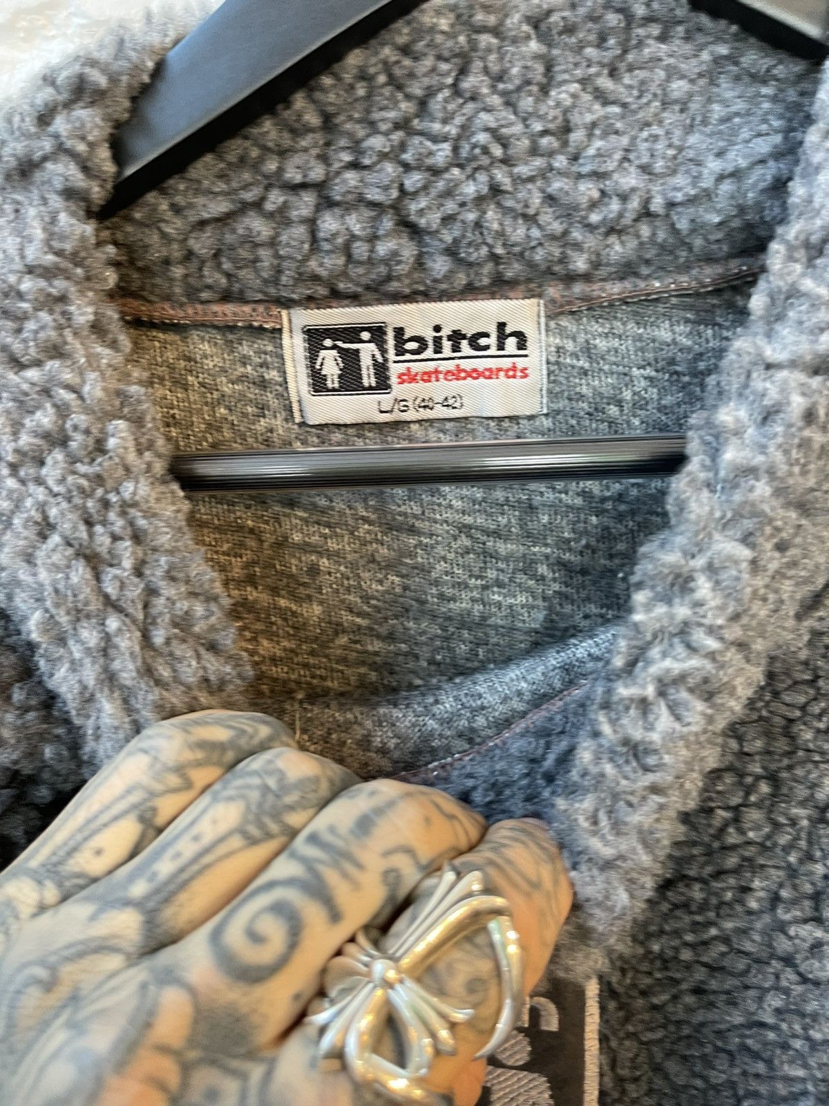 Vintage 90s BITCH SKATEBOARDS SHERPA FLEECE FUZZY HOODIE JACKET Size US L / EU 52-54 / 3 - 4 Thumbnail