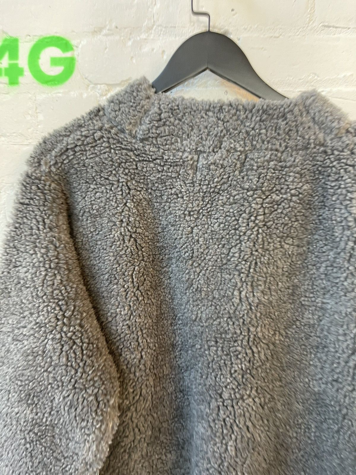 Vintage 90s BITCH SKATEBOARDS SHERPA FLEECE FUZZY HOODIE JACKET Size US L / EU 52-54 / 3 - 11 Thumbnail