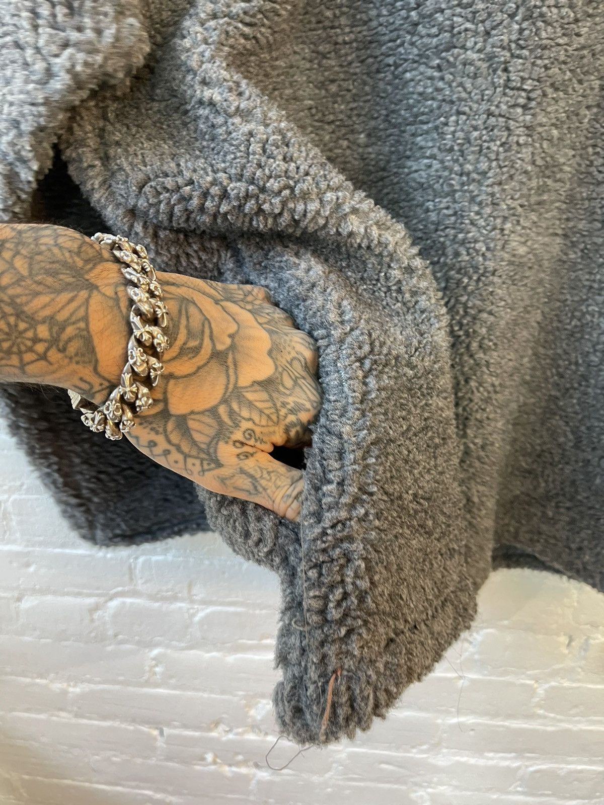 Vintage 90s BITCH SKATEBOARDS SHERPA FLEECE FUZZY HOODIE JACKET Size US L / EU 52-54 / 3 - 9 Thumbnail