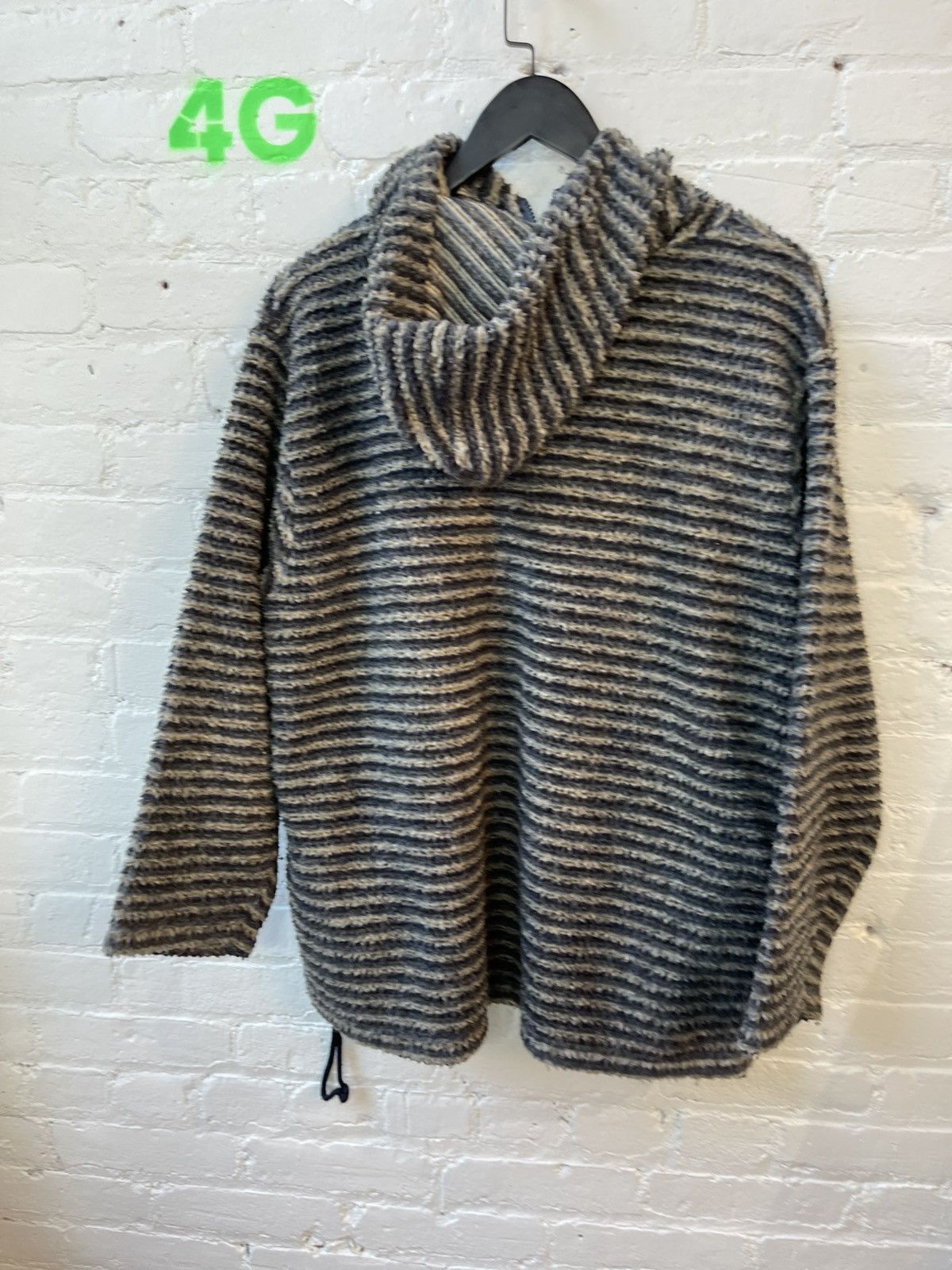 Vintage 90s BITCH SKATEBOARDS SHERPA FLEECE HOODIE JACKET STRIPE Size US L / EU 52-54 / 3 - 10 Thumbnail