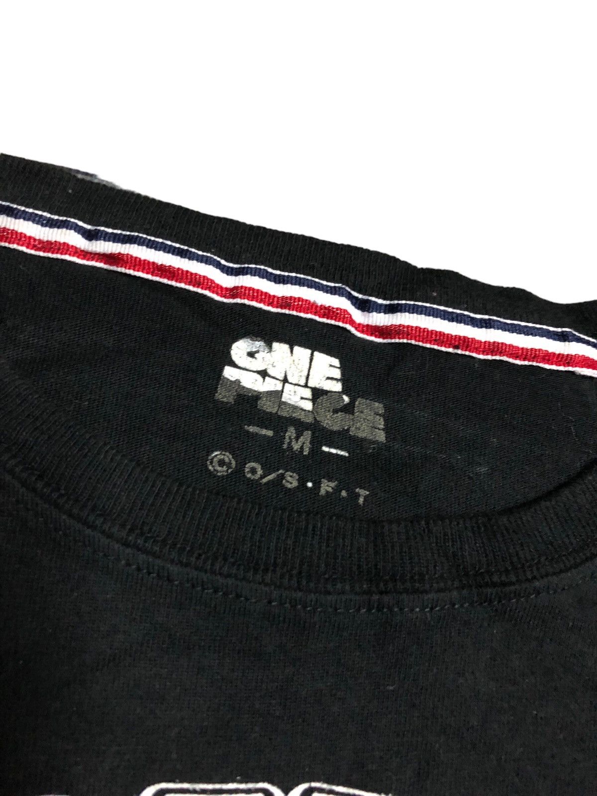 Anime JAPANESSE ONE PIECE ANIME T Size US S / EU 44-46 / 1 - 6 Thumbnail