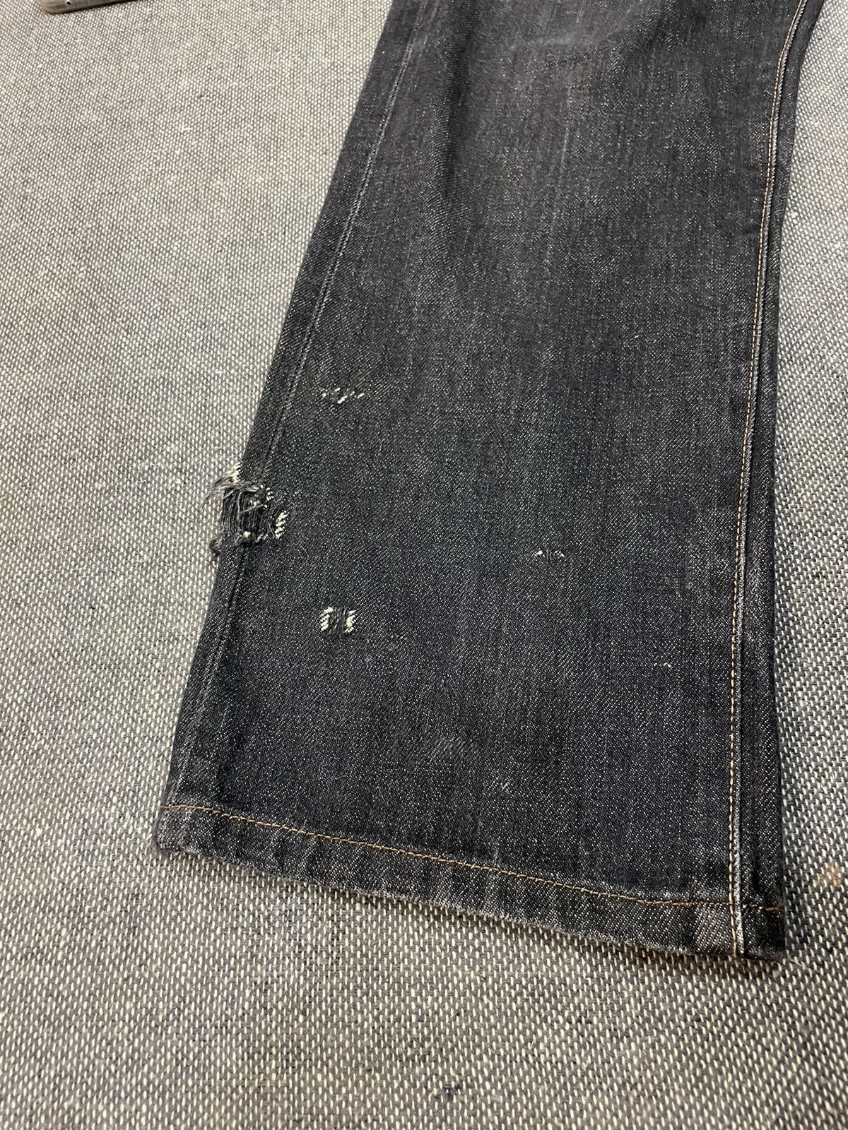 Uniqlo × Vintage Vintage Uniqlo S-002 Selvedge Distressed Regular Fits Jeans Size US 32 / EU 48 - 7 Thumbnail