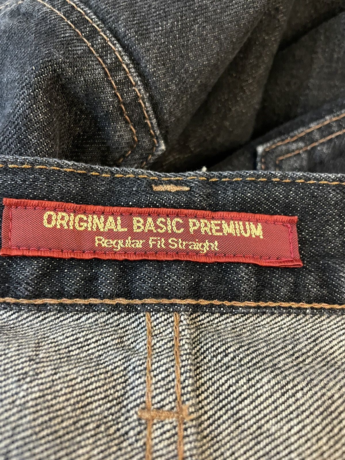 Uniqlo × Vintage Vintage Uniqlo S-002 Selvedge Distressed Regular Fits Jeans Size US 32 / EU 48 - 18 Thumbnail