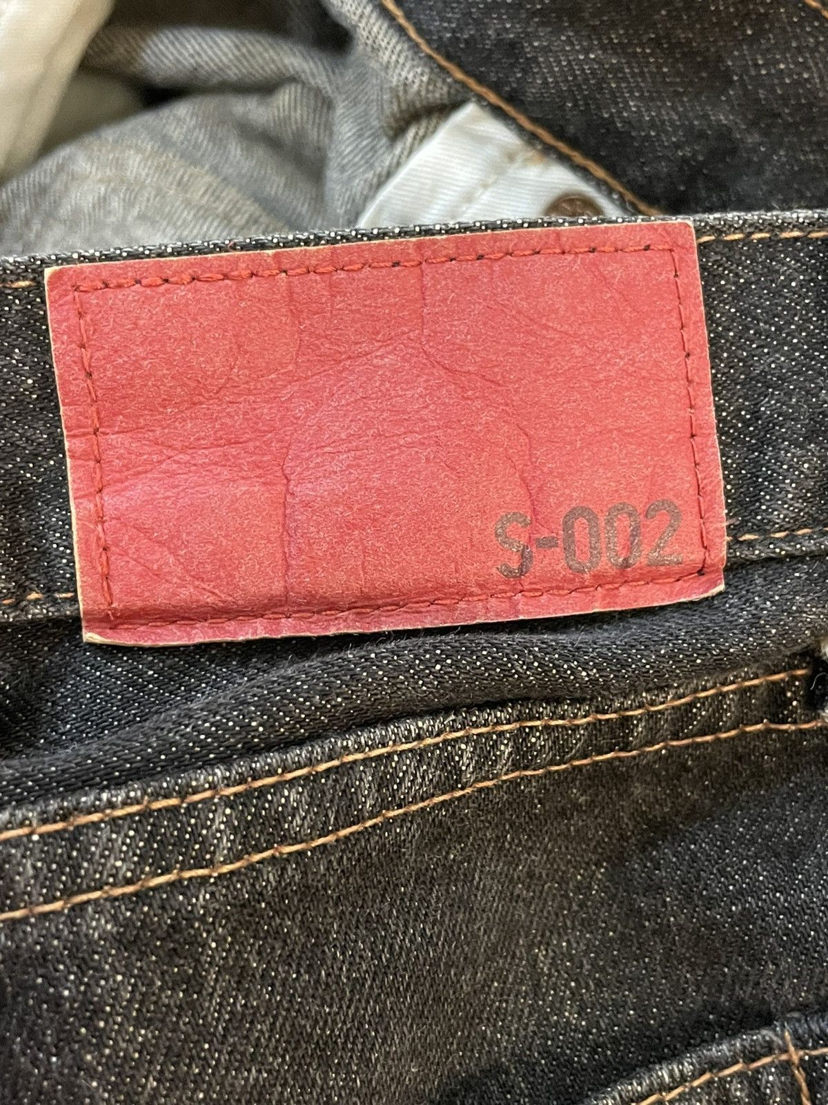 Uniqlo × Vintage Vintage Uniqlo S-002 Selvedge Distressed Regular Fits Jeans Size US 32 / EU 48 - 19 Thumbnail