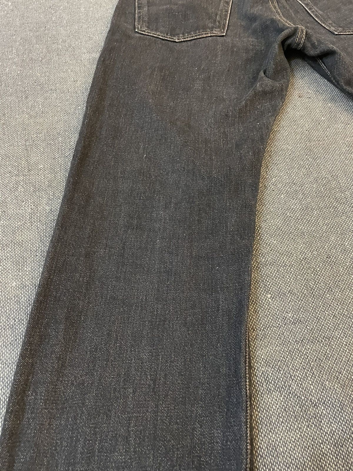 Uniqlo × Vintage Vintage Uniqlo S-002 Selvedge Distressed Regular Fits Jeans Size US 32 / EU 48 - 14 Thumbnail