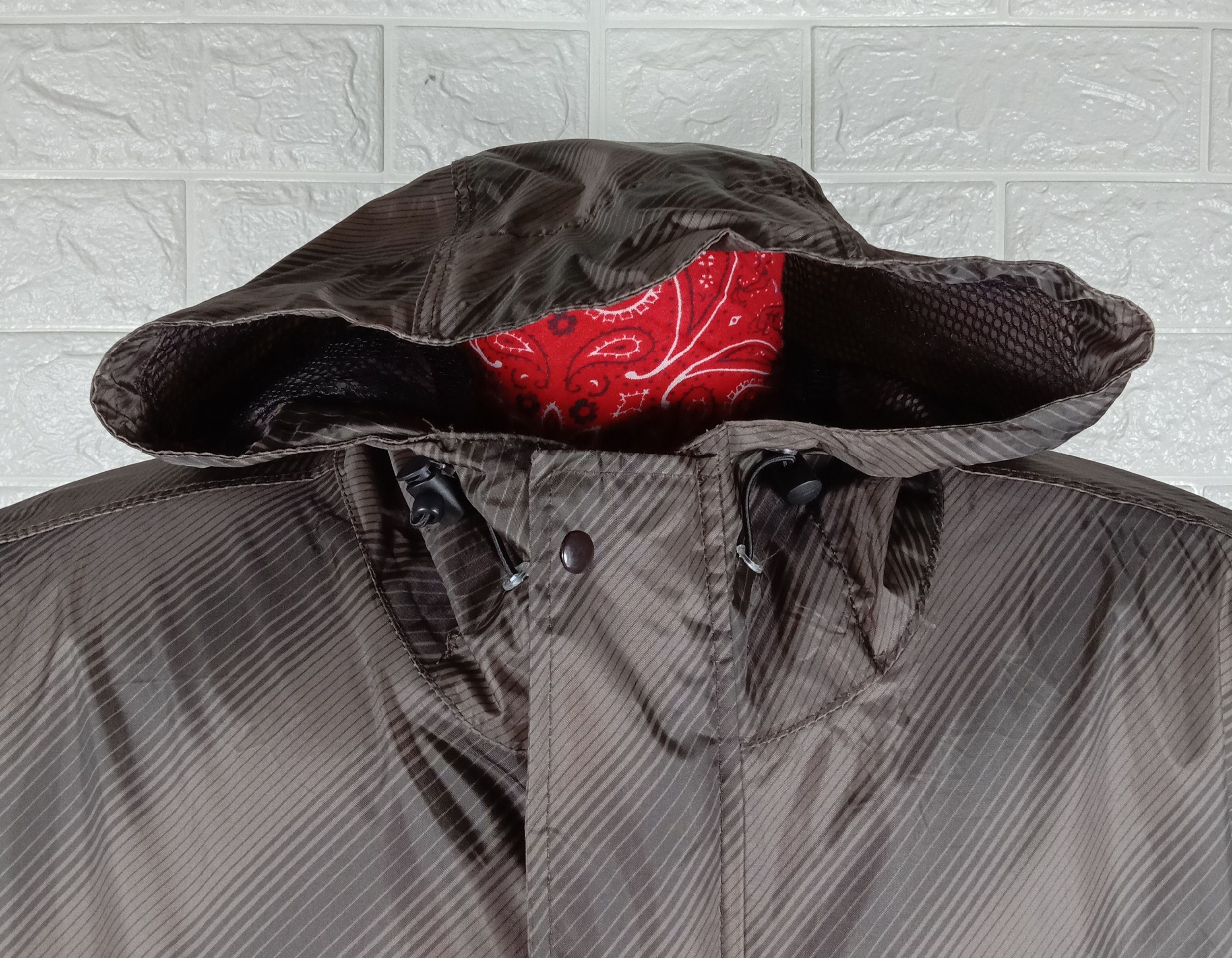 Japanese Brand Vintage REVOLB Rain Revolution Waterproof Hoodie Jacket Size US L / EU 52-54 / 3 - 5 Thumbnail