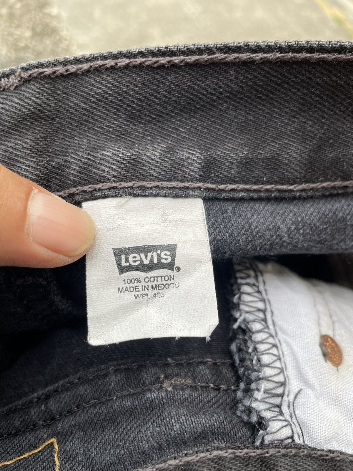 Levi's × Levi's Vintage Clothing × Vintage Vintage 90s Levi’s 501 Jeans Size US 32 / EU 48 - 22 Thumbnail