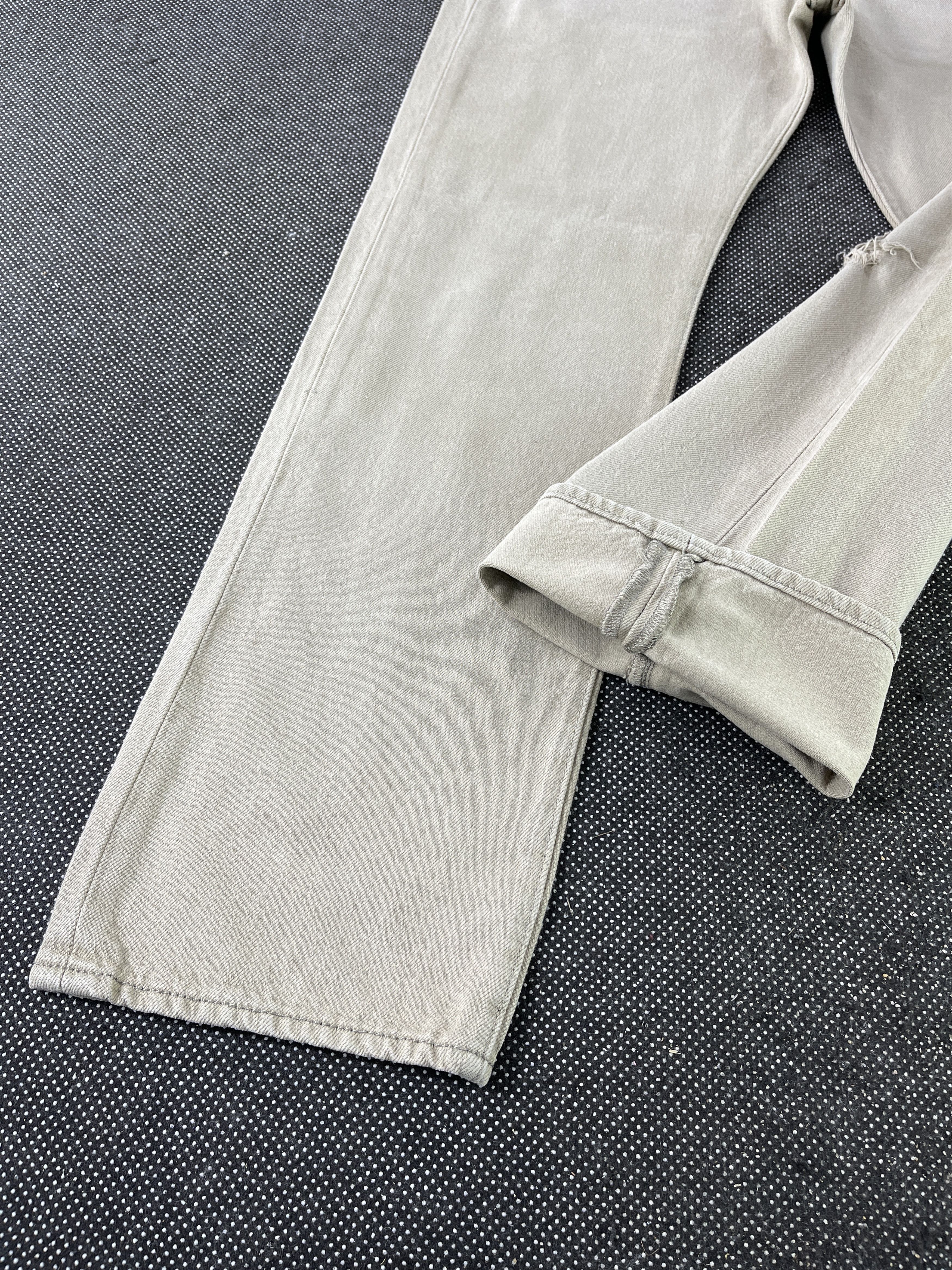 Levi's Vintage Levis 501 Distressed Jeans - J272 Size US 33 - 10 Thumbnail