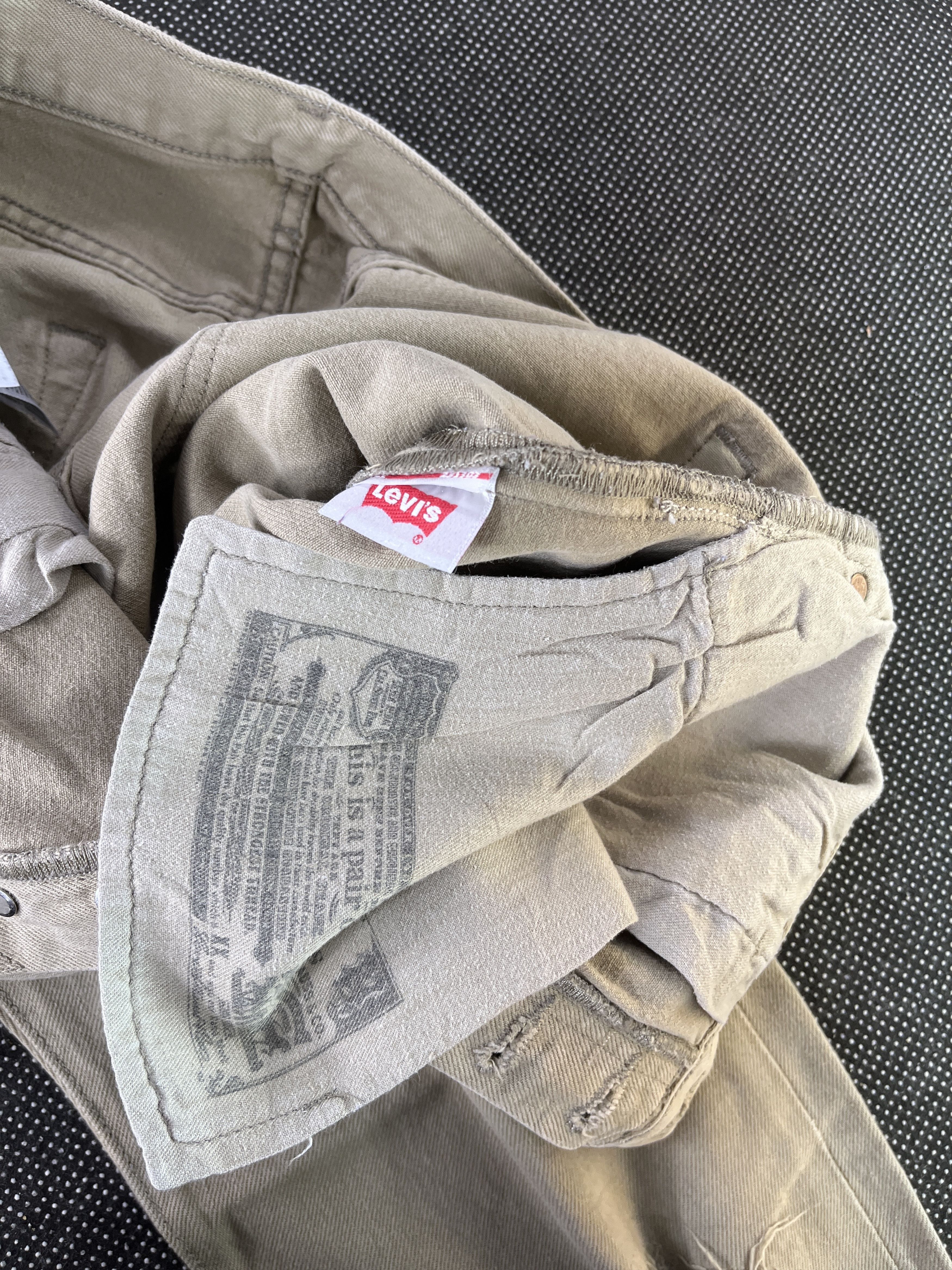 Levi's Vintage Levis 501 Distressed Jeans - J272 Size US 33 - 9 Thumbnail