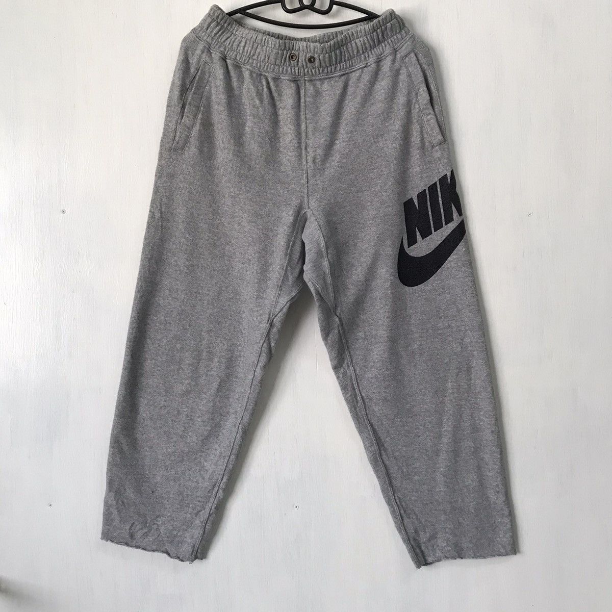 Nike Vintage Nike Pant size on tag men’s XL made in Japan Size US 30 / EU 46 - 1 Thumbnail