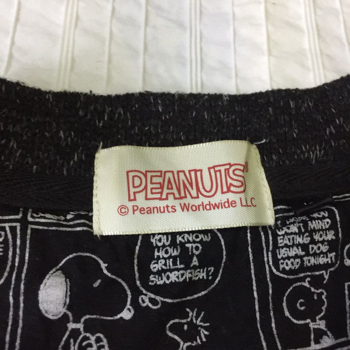 Peanuts vintage sweatshirt snoopy peanut big logo embroidered Size US M / EU 48-50 / 2 - 10 Thumbnail
