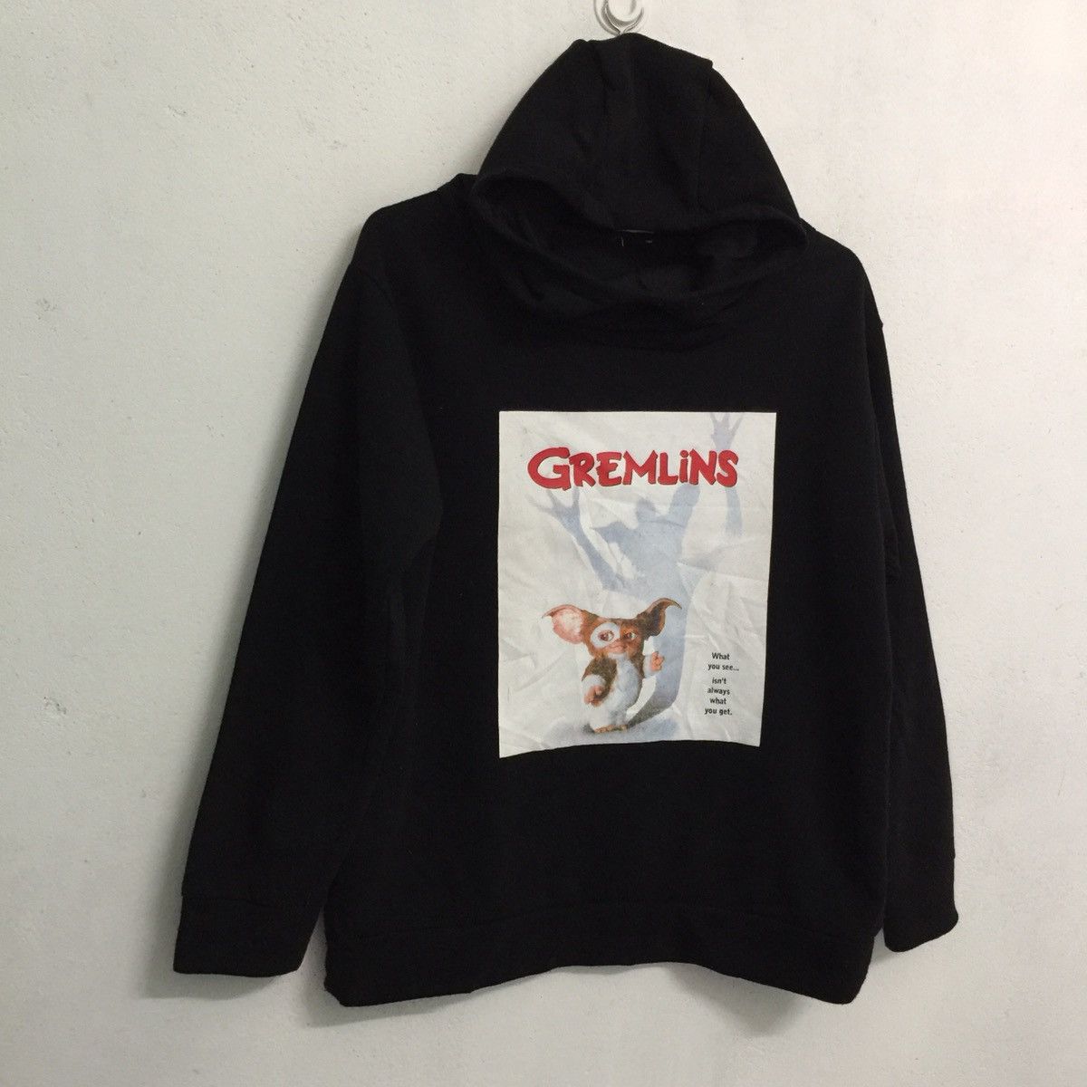 Vintage Vintage ©️Warner Bros Gremlin hoodie sweatshirt Size US M / EU 48-50 / 2 - 2 Thumbnail