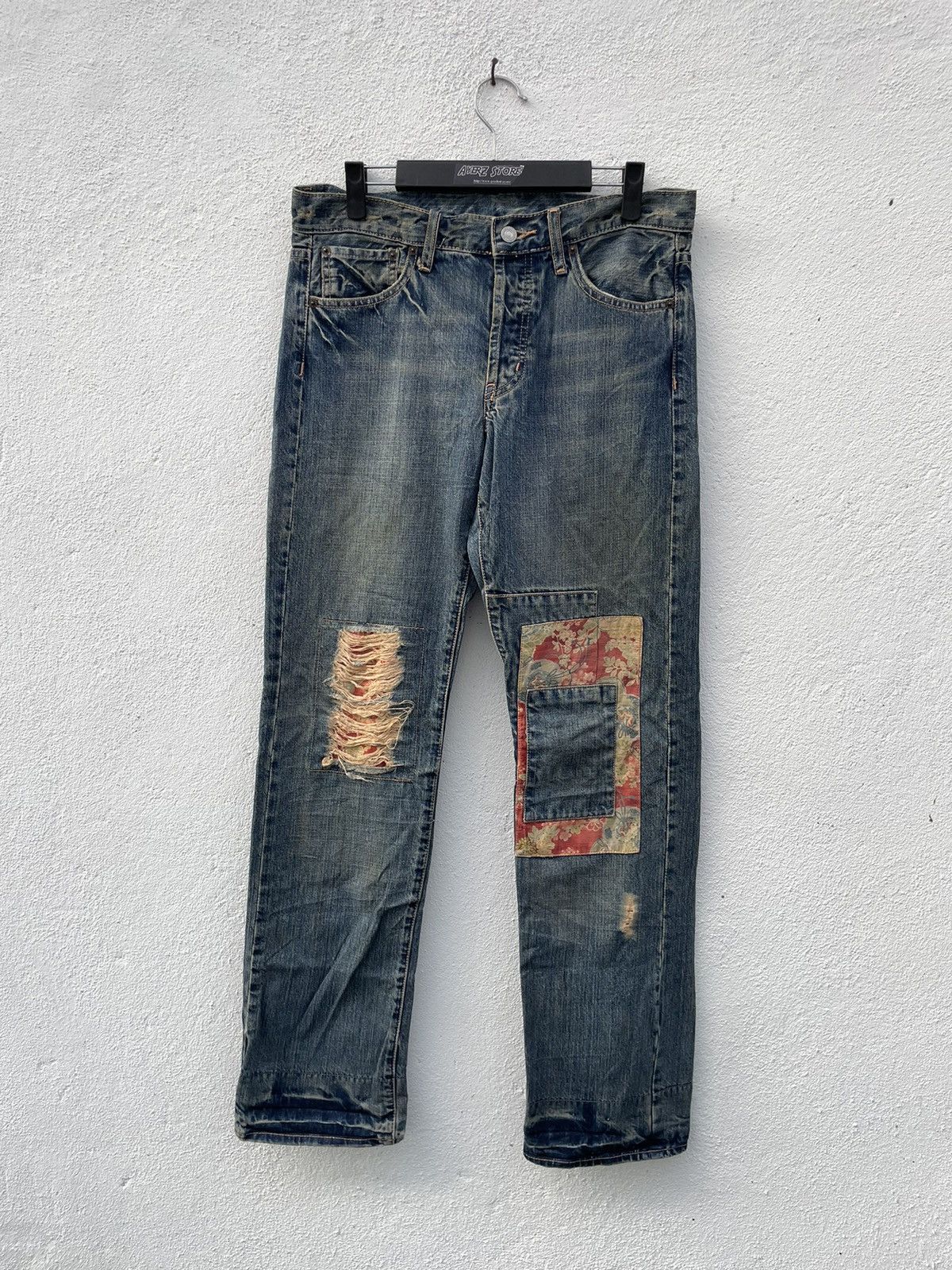 If Six Was Nine × Takeo Kikuchi Takeo Kikuchi Distressed Jeans Size US 33 - 1 Thumbnail