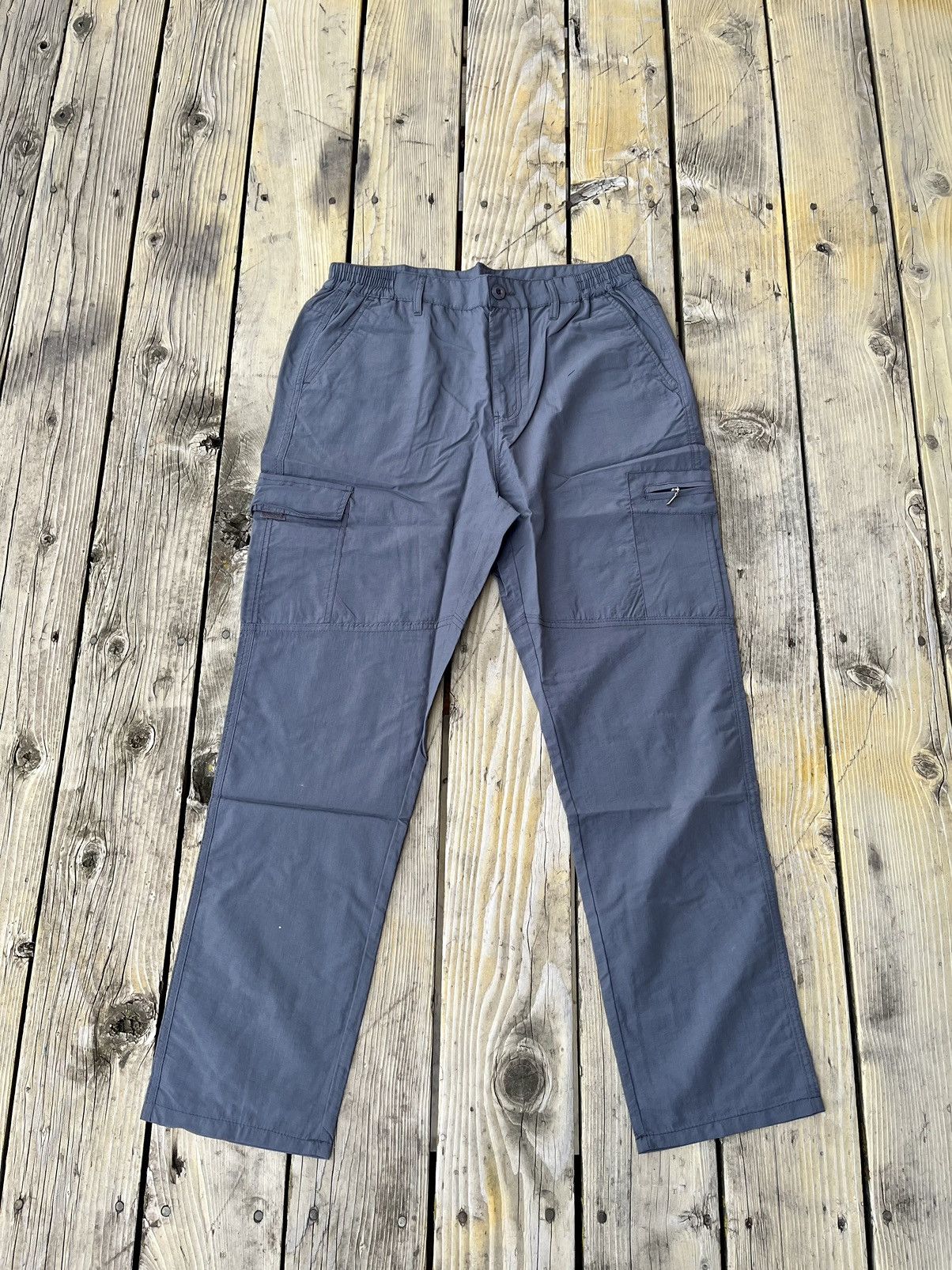 Vintage Vintage Nylon Cargo Pants Size US 38 / EU 54 - 1 Thumbnail