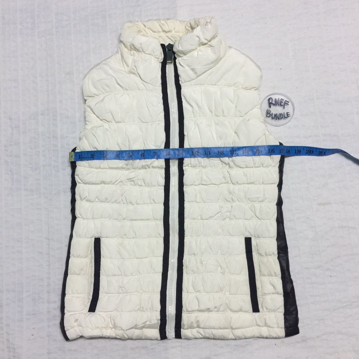 Japanese Brand Thin Puffer Vest Sleeveless Jacket Outerwear Size US S / EU 44-46 / 1 - 11 Thumbnail