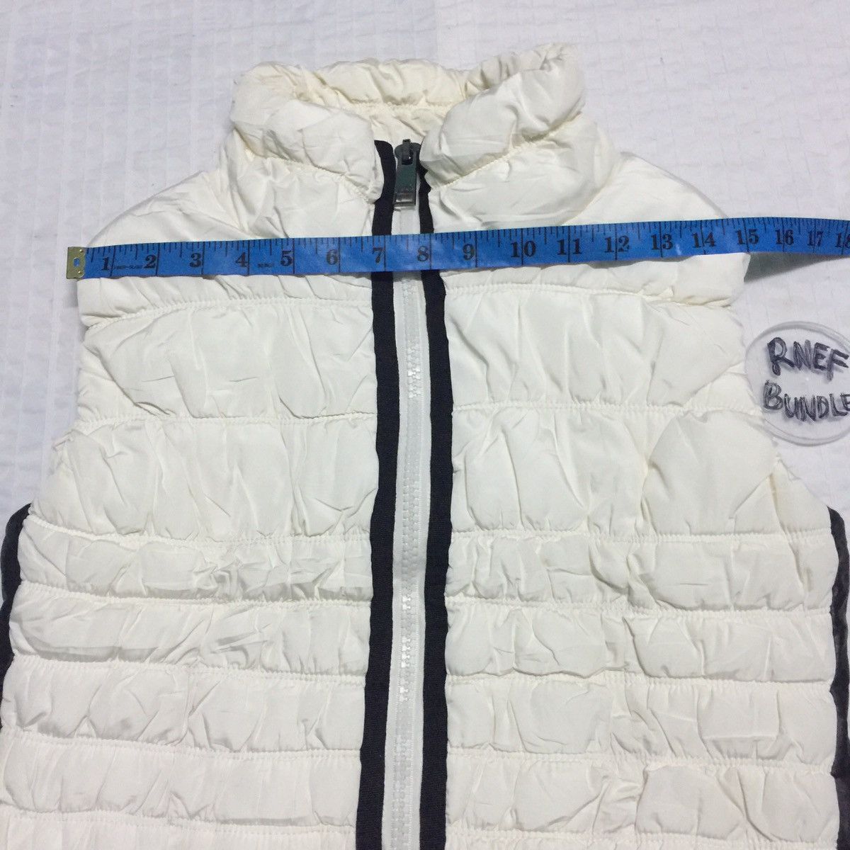 Japanese Brand Thin Puffer Vest Sleeveless Jacket Outerwear Size US S / EU 44-46 / 1 - 12 Thumbnail
