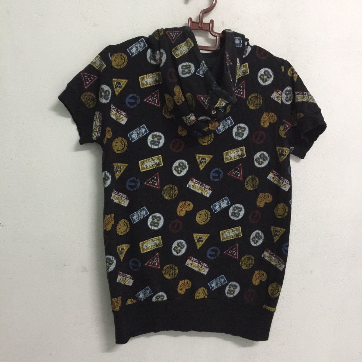 Japanese Brand Smiley face by harvey ball usa hoodie design like kapital Size US S / EU 44-46 / 1 - 9 Thumbnail