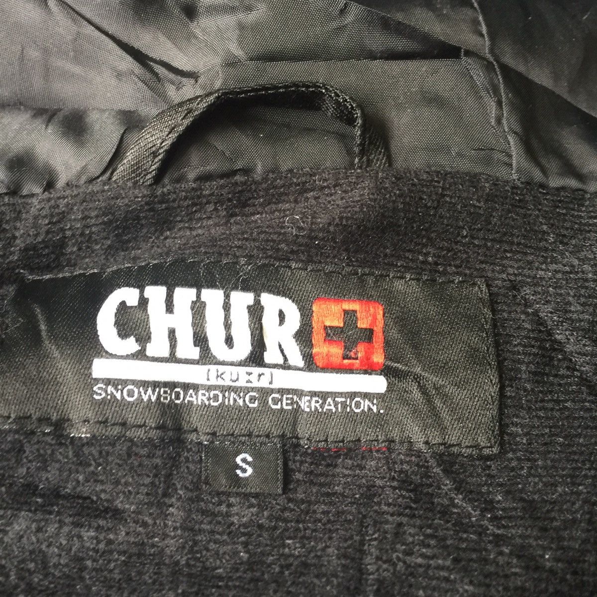 Japanese Brand Rare skulls design Chur snowboarding generation jacket Size US M / EU 48-50 / 2 - 8 Thumbnail