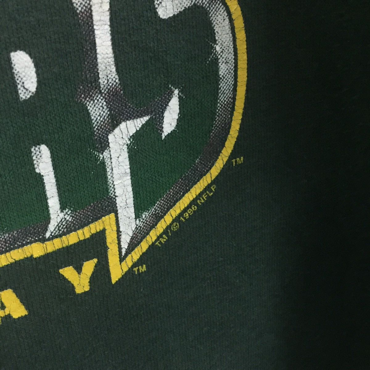 Vintage Vintage Green Bay Packers 1996 NFLP Sweatshirt Faded Size US L / EU 52-54 / 3 - 5 Thumbnail