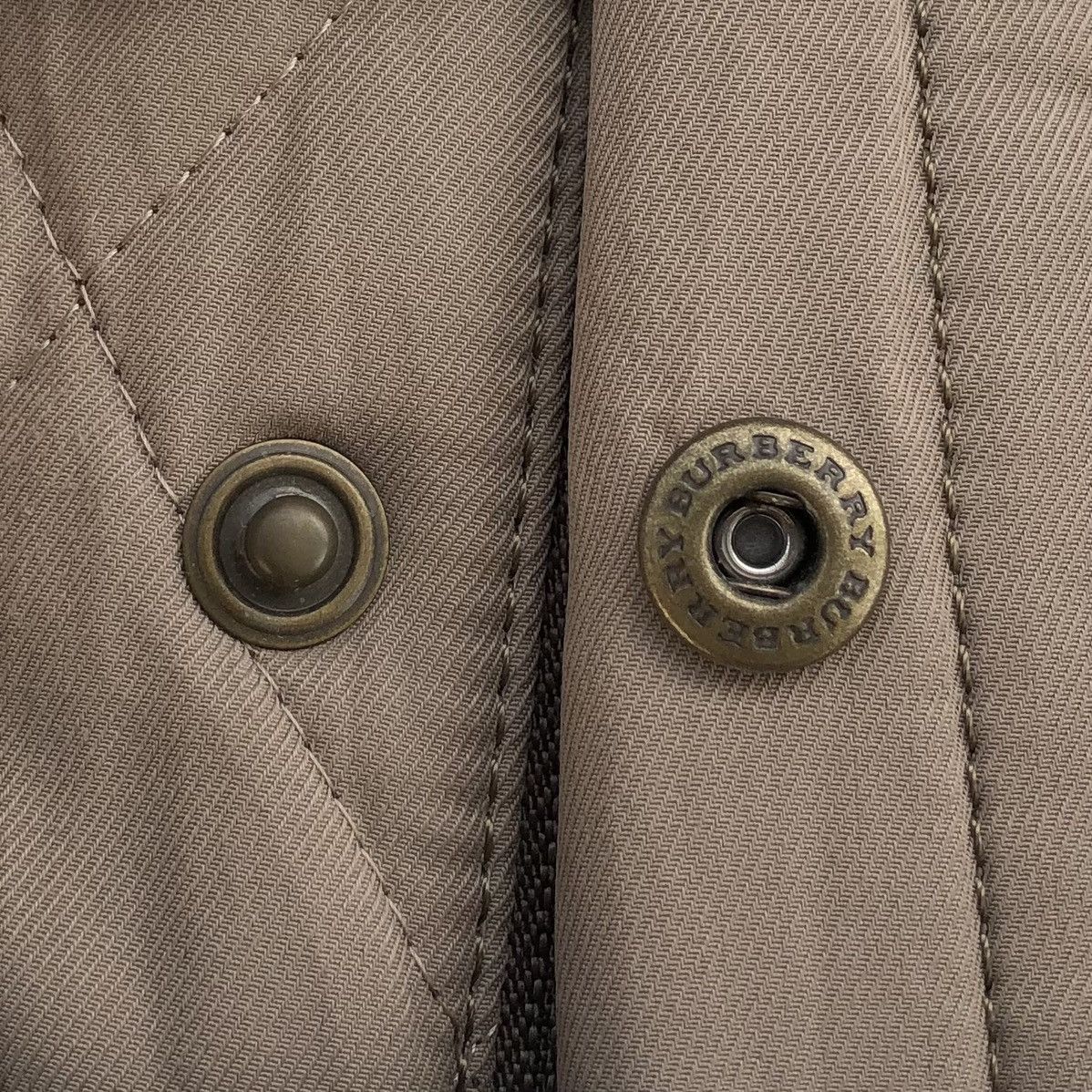 Burberry Authentic Burberry London Lined Novacheck Quilted Jacket Size US S / EU 44-46 / 1 - 17 Thumbnail