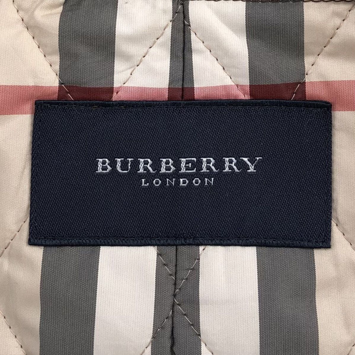 Burberry Authentic Burberry London Lined Novacheck Quilted Jacket Size US S / EU 44-46 / 1 - 23 Thumbnail