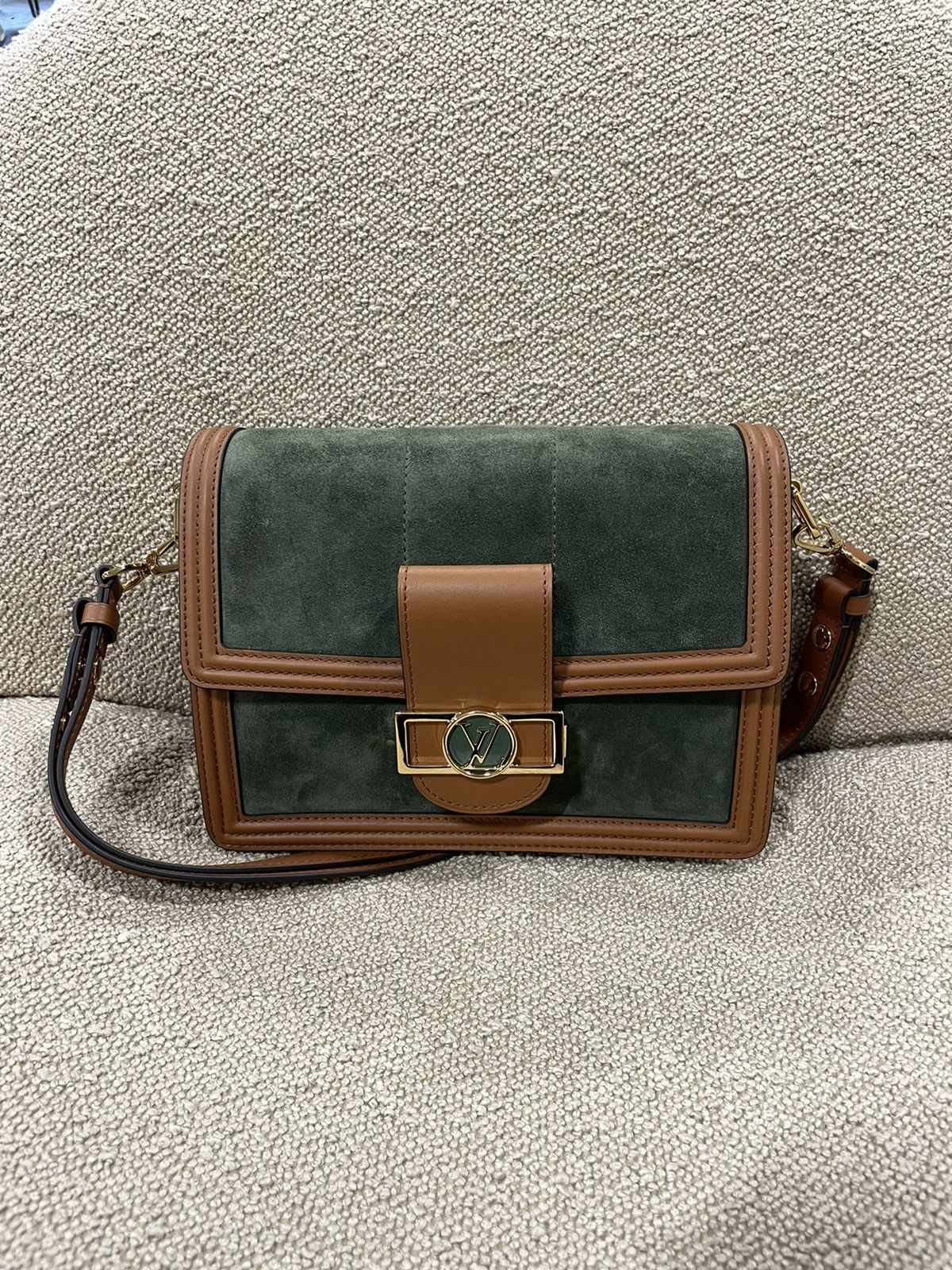 Louis Vuitton Dauphine Suede Leather Bag 3800$