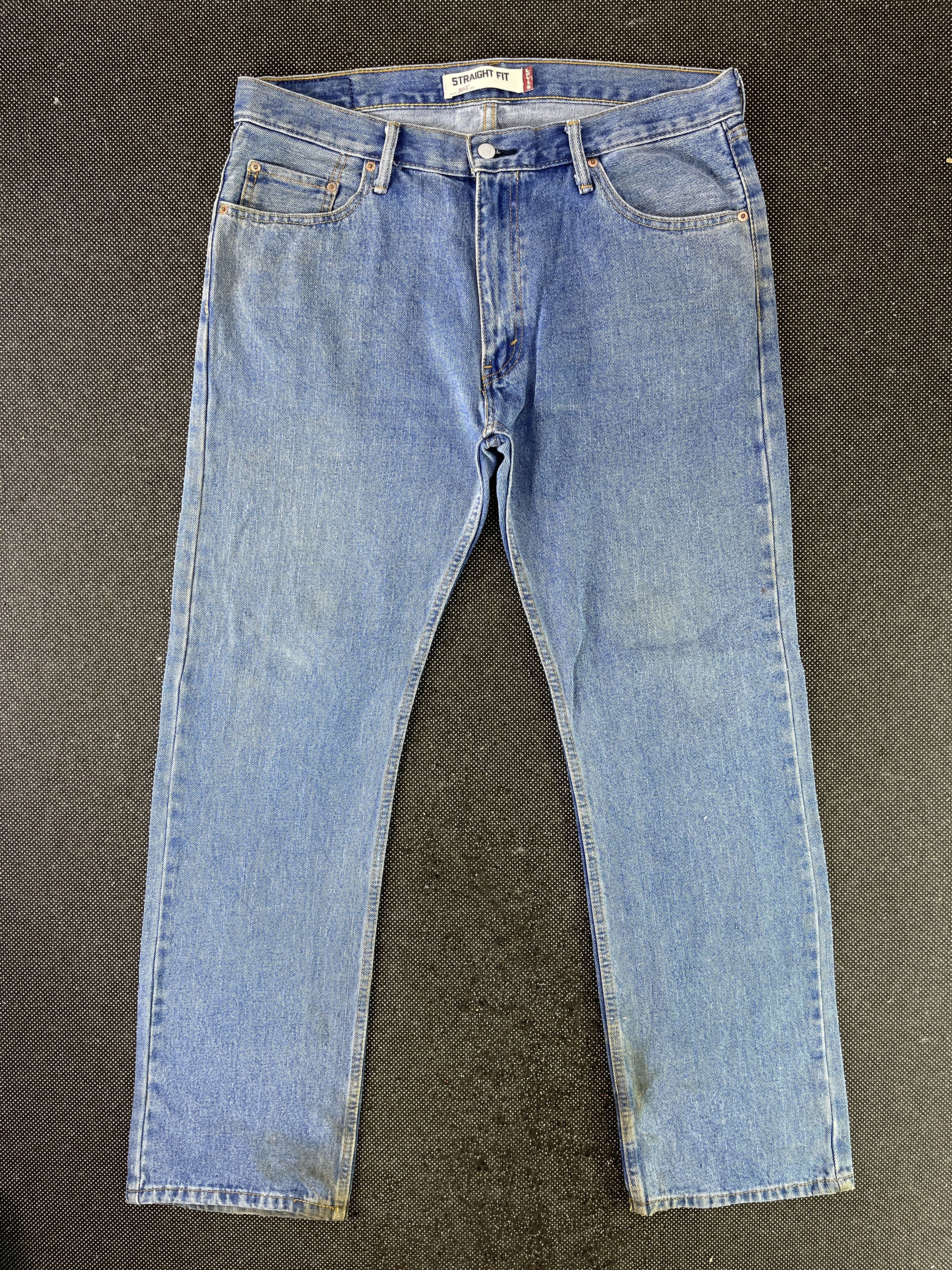 image of Vintage Levis 505 Stone Wash Jeans - J360 in Blue, Men's (Size 39)