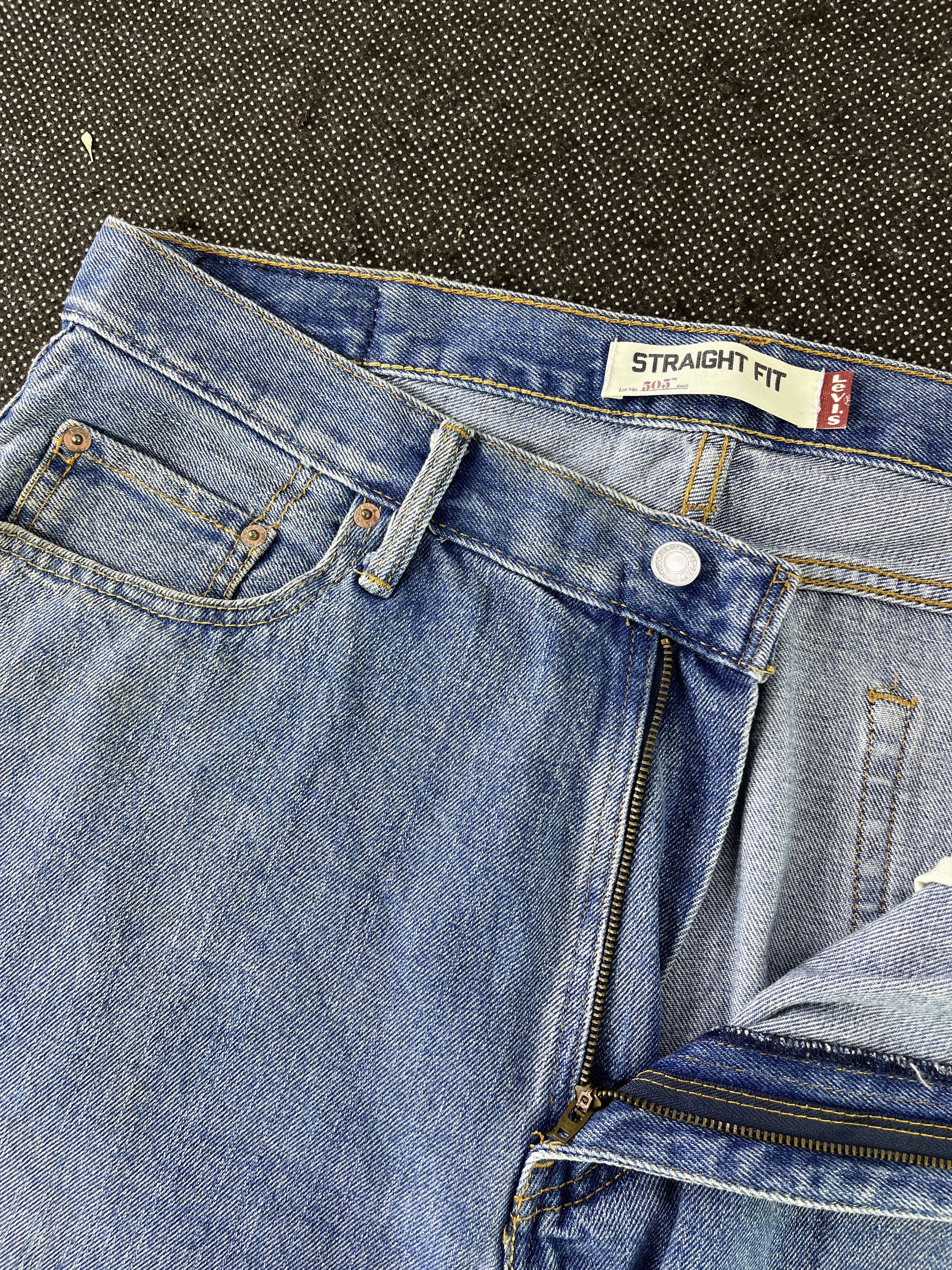 Levi's Vintage Levis 505 Stone Wash Jeans - J360 Size US 39 - 6 Thumbnail