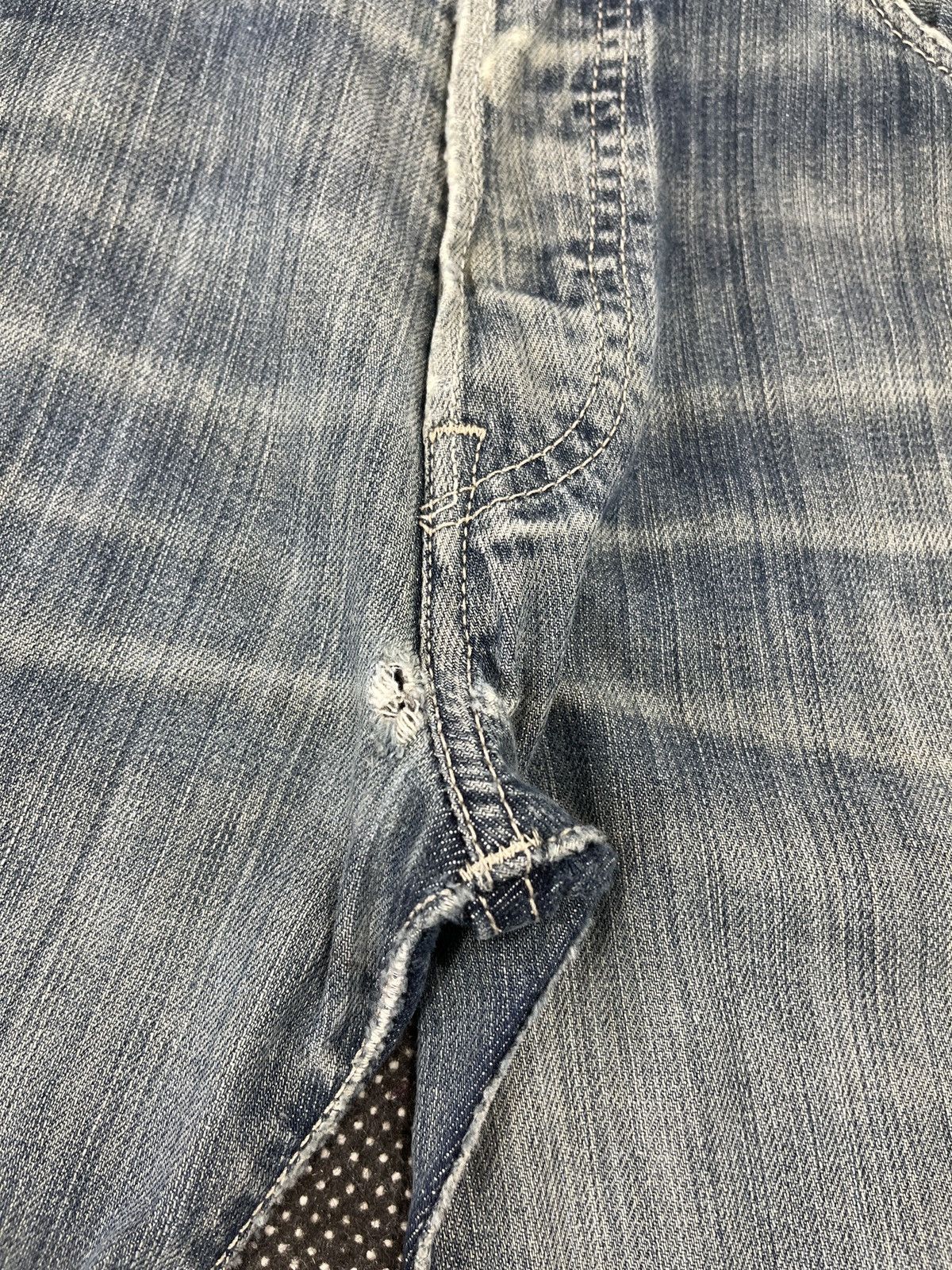 Levi's Vintage Levis 501 Rusty Wash Jeans - J557 Size US 31 - 5 Thumbnail
