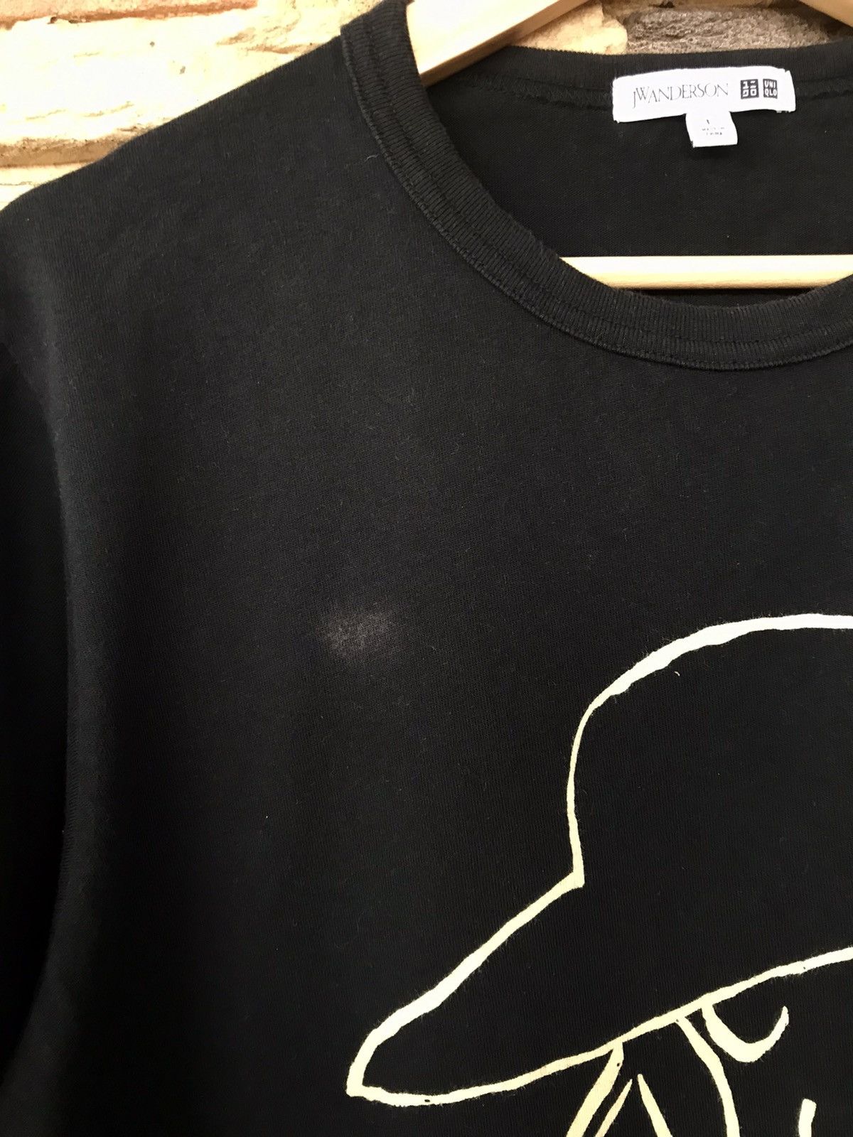 JW Anderson × Uniqlo J.W Anderson Uniqlo Tee Size US L / EU 52-54 / 3 - 9 Thumbnail