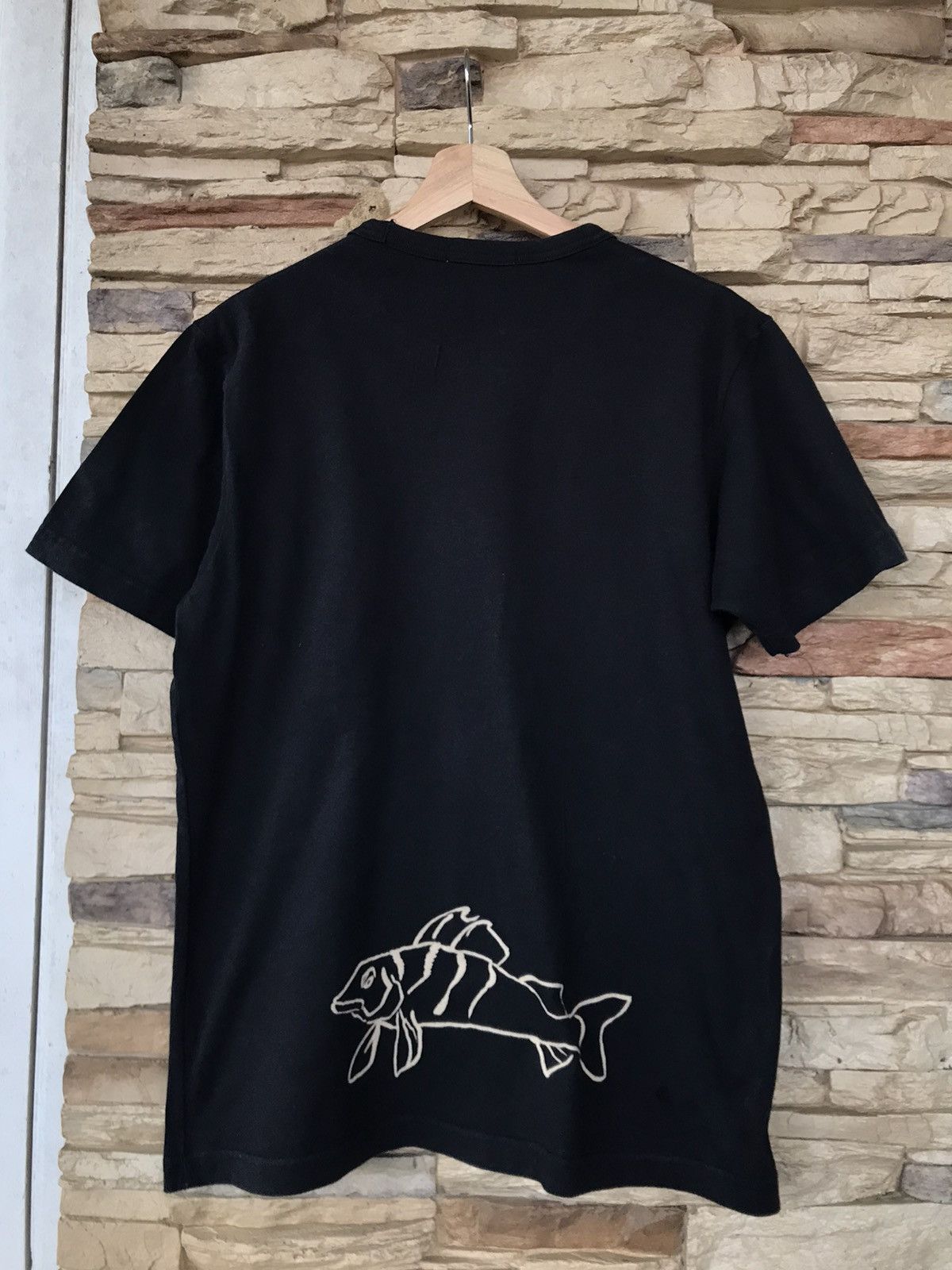 JW Anderson × Uniqlo J.W Anderson Uniqlo Tee Size US L / EU 52-54 / 3 - 2 Thumbnail