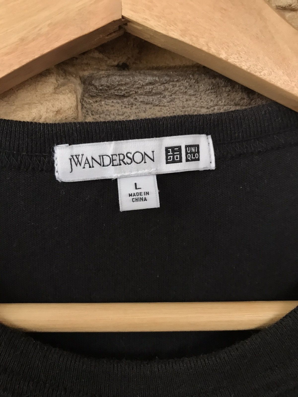 JW Anderson × Uniqlo J.W Anderson Uniqlo Tee Size US L / EU 52-54 / 3 - 5 Thumbnail