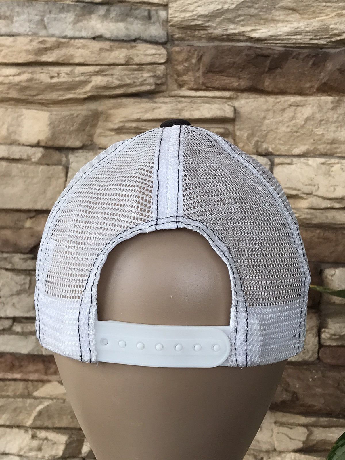 Vintage Vintage Ramble Nevermind Trucker Hat Size ONE SIZE - 4 Thumbnail