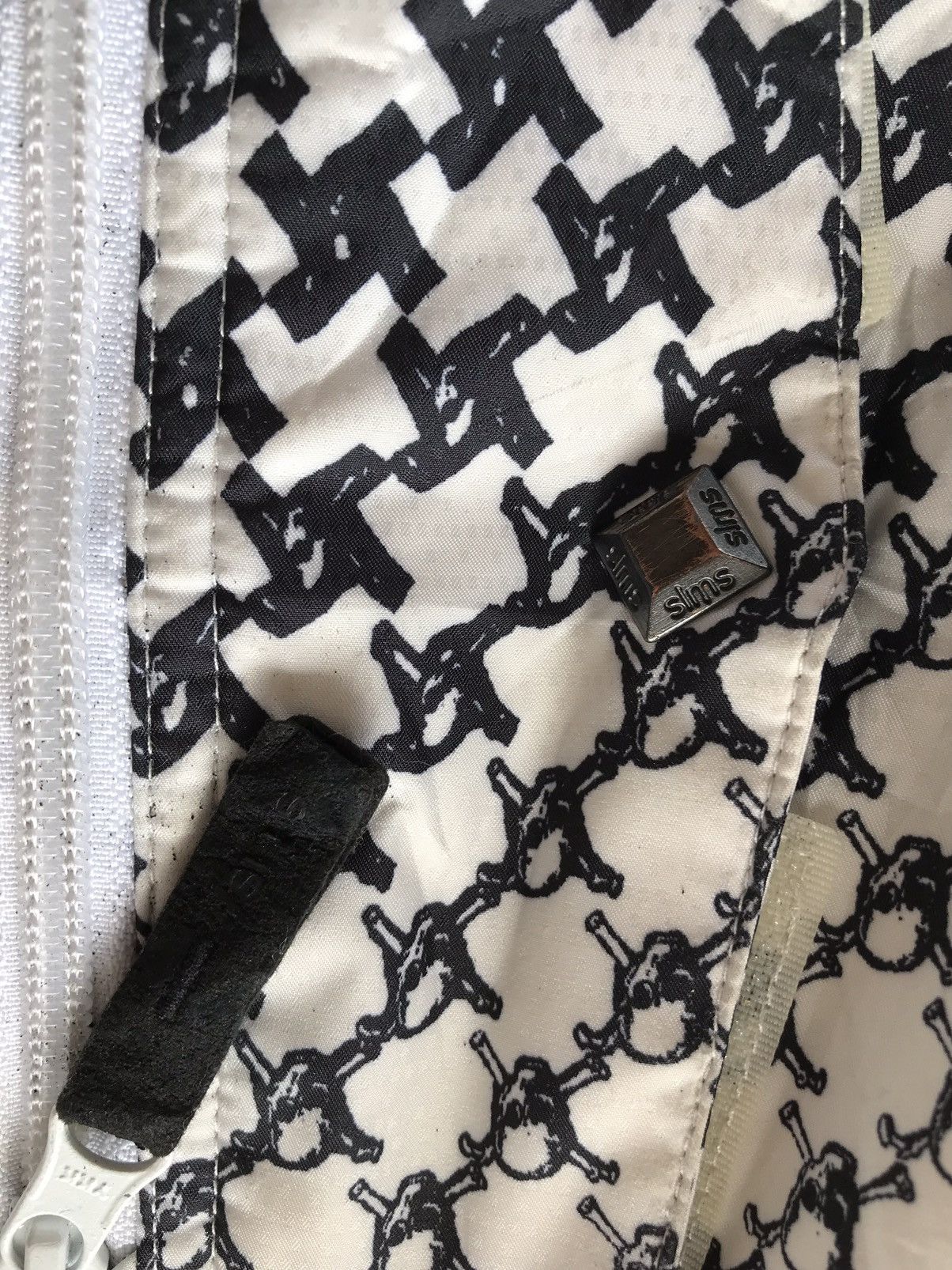 Japanese Brand Sims Snowboard Skulls Overprint Windbreaker Jacket Size US L / EU 52-54 / 3 - 11 Thumbnail