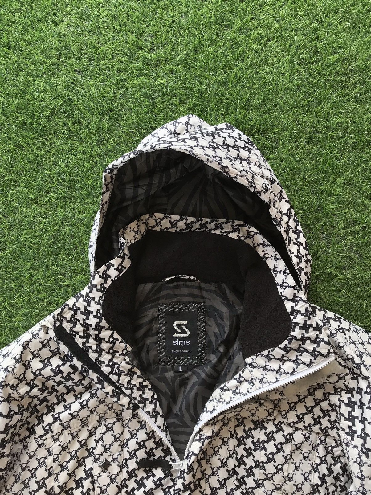 Japanese Brand Sims Snowboard Skulls Overprint Windbreaker Jacket Size US L / EU 52-54 / 3 - 8 Thumbnail