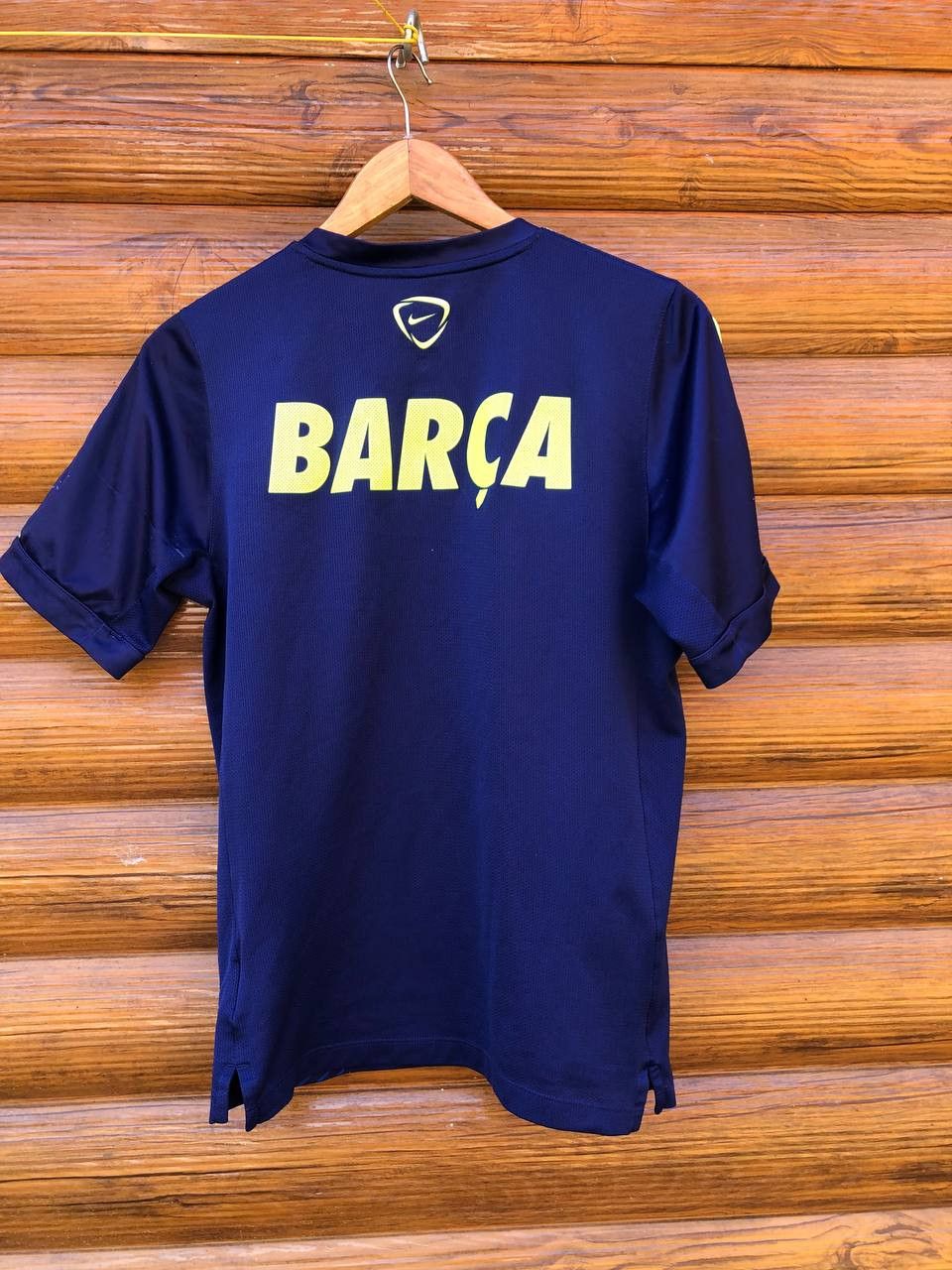 Nike BARCELONA FOOTBALL SHIRT SOCCER JERSEY NIKE Size US M / EU 48-50 / 2 - 3 Thumbnail