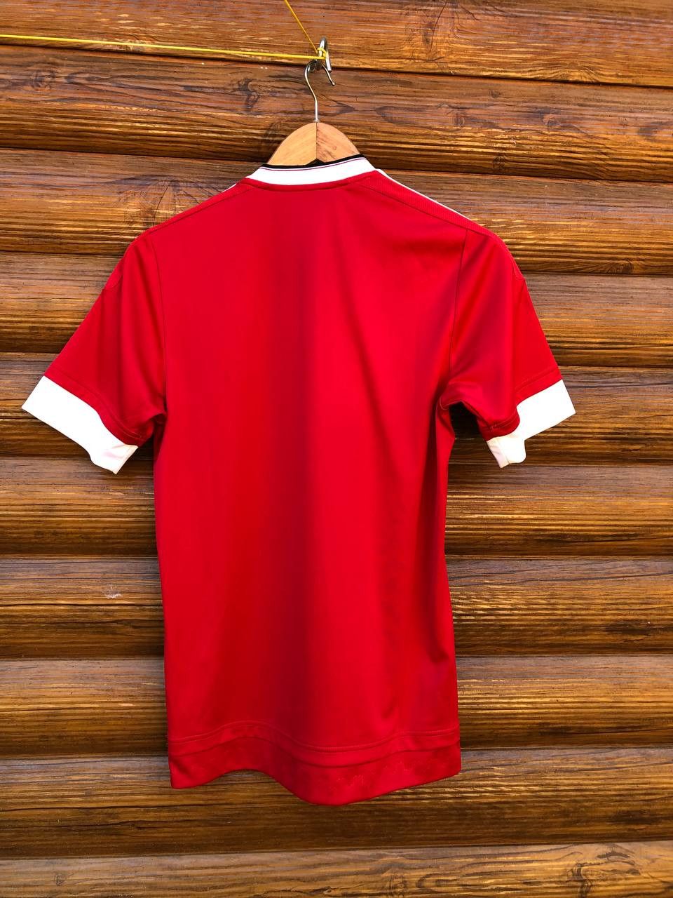 Adidas MANCHESTER UNITED HOME FOOTBALL SHIRT SOCCER JERSEY ADIDAS Size US XS / EU 42 / 0 - 3 Thumbnail