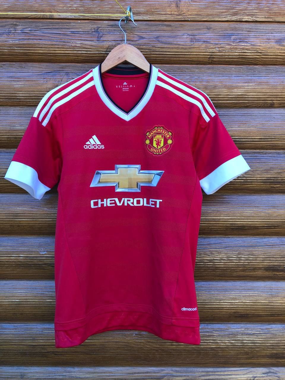 Adidas MANCHESTER UNITED HOME FOOTBALL SHIRT SOCCER JERSEY ADIDAS Size US XS / EU 42 / 0 - 1 Thumbnail