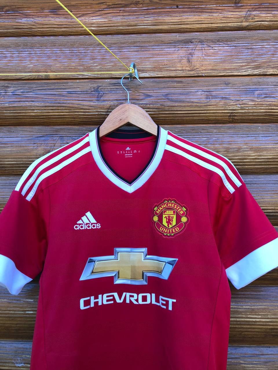 Adidas MANCHESTER UNITED HOME FOOTBALL SHIRT SOCCER JERSEY ADIDAS Size US XS / EU 42 / 0 - 2 Thumbnail