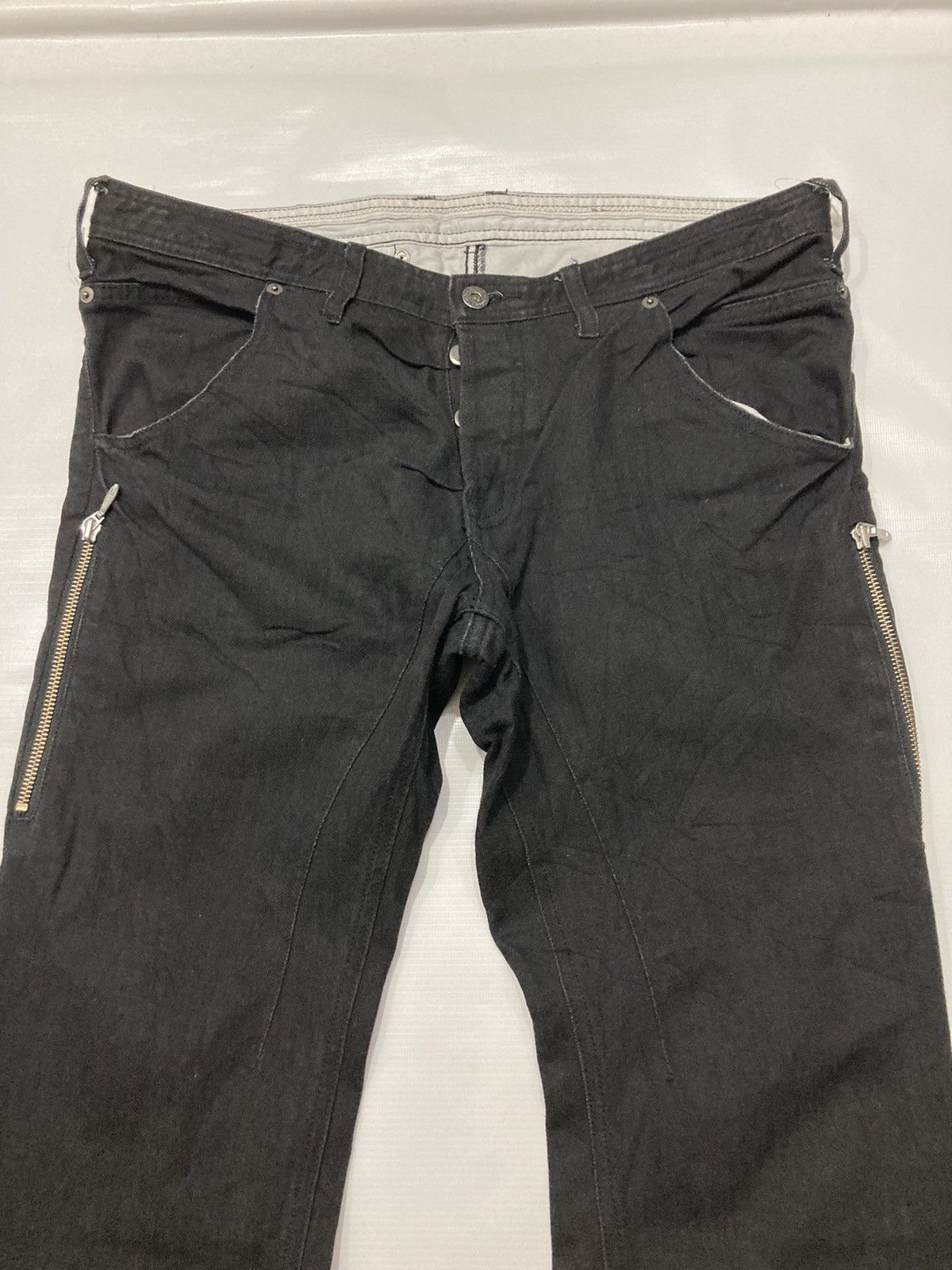 Japanese Brand × Yohji Yamamoto Yohji Yamamoto Black Zipper Denim Jeans Size US 34 / EU 50 - 2 Thumbnail