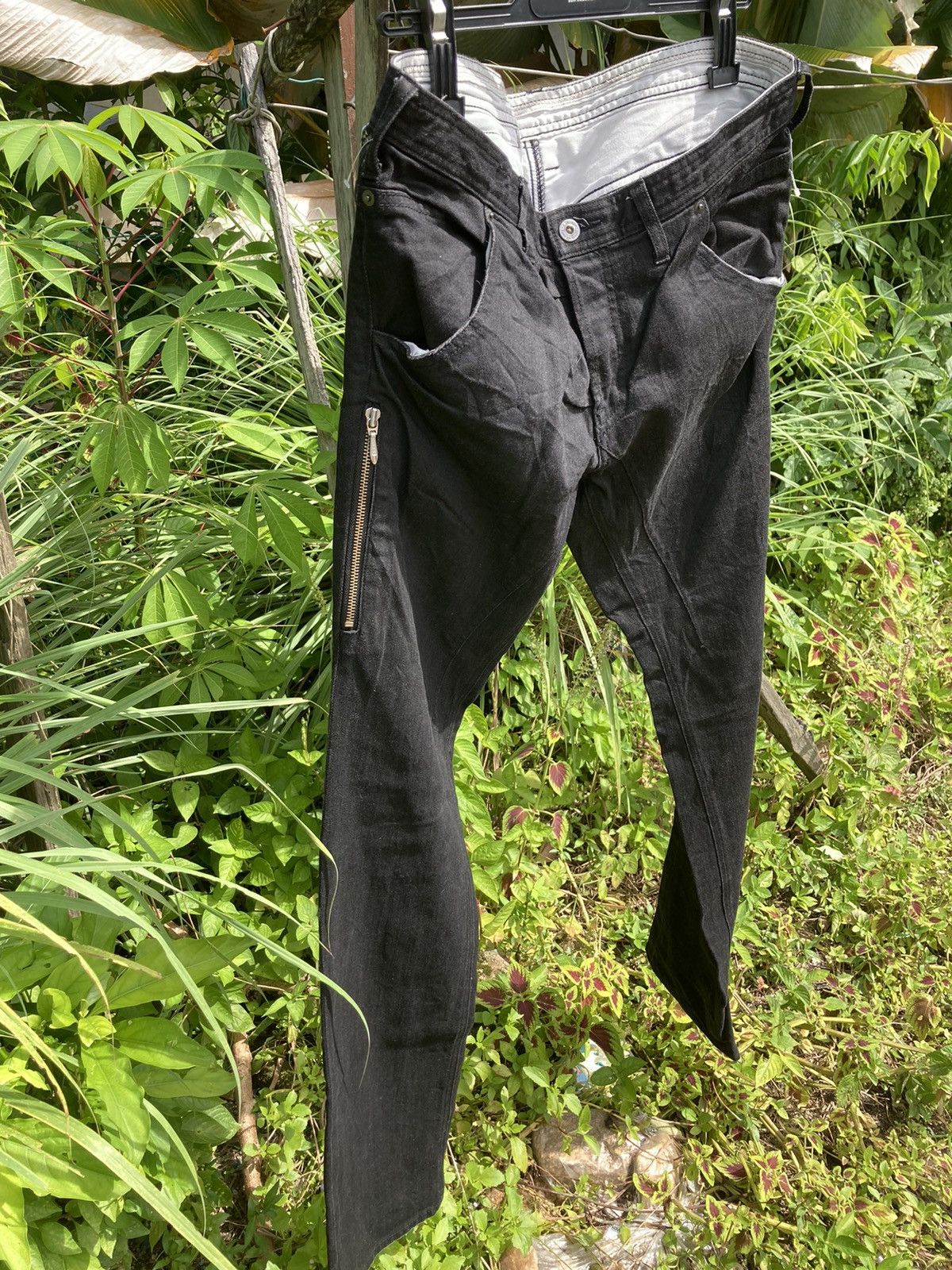 Japanese Brand × Yohji Yamamoto Yohji Yamamoto Black Zipper Denim Jeans Size US 34 / EU 50 - 7 Thumbnail