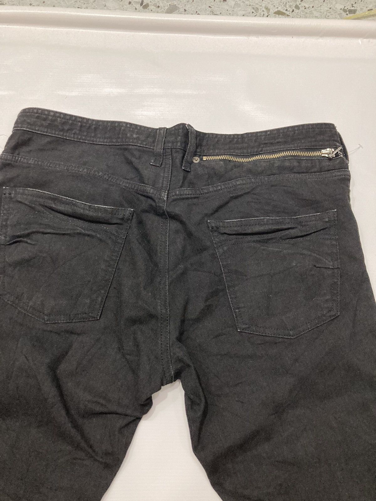 Japanese Brand × Yohji Yamamoto Yohji Yamamoto Black Zipper Denim Jeans Size US 34 / EU 50 - 16 Thumbnail